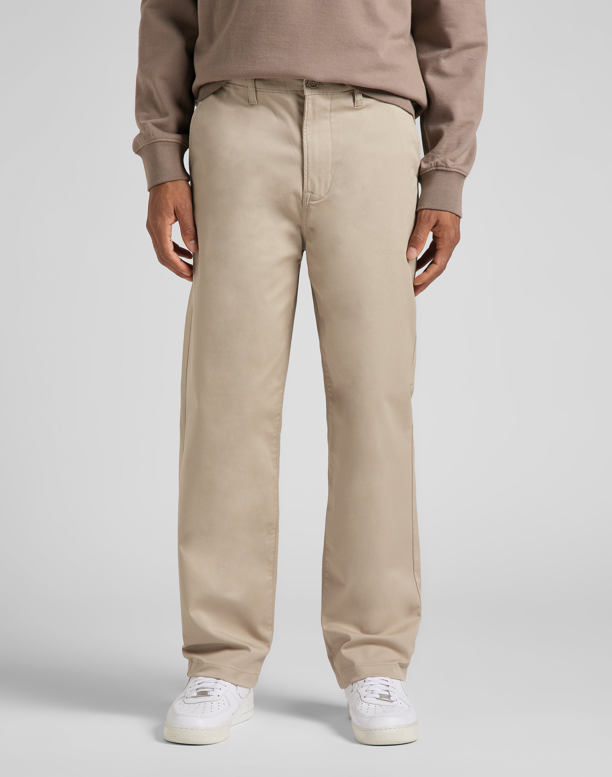 Relaxed chino in stone pants Lee
