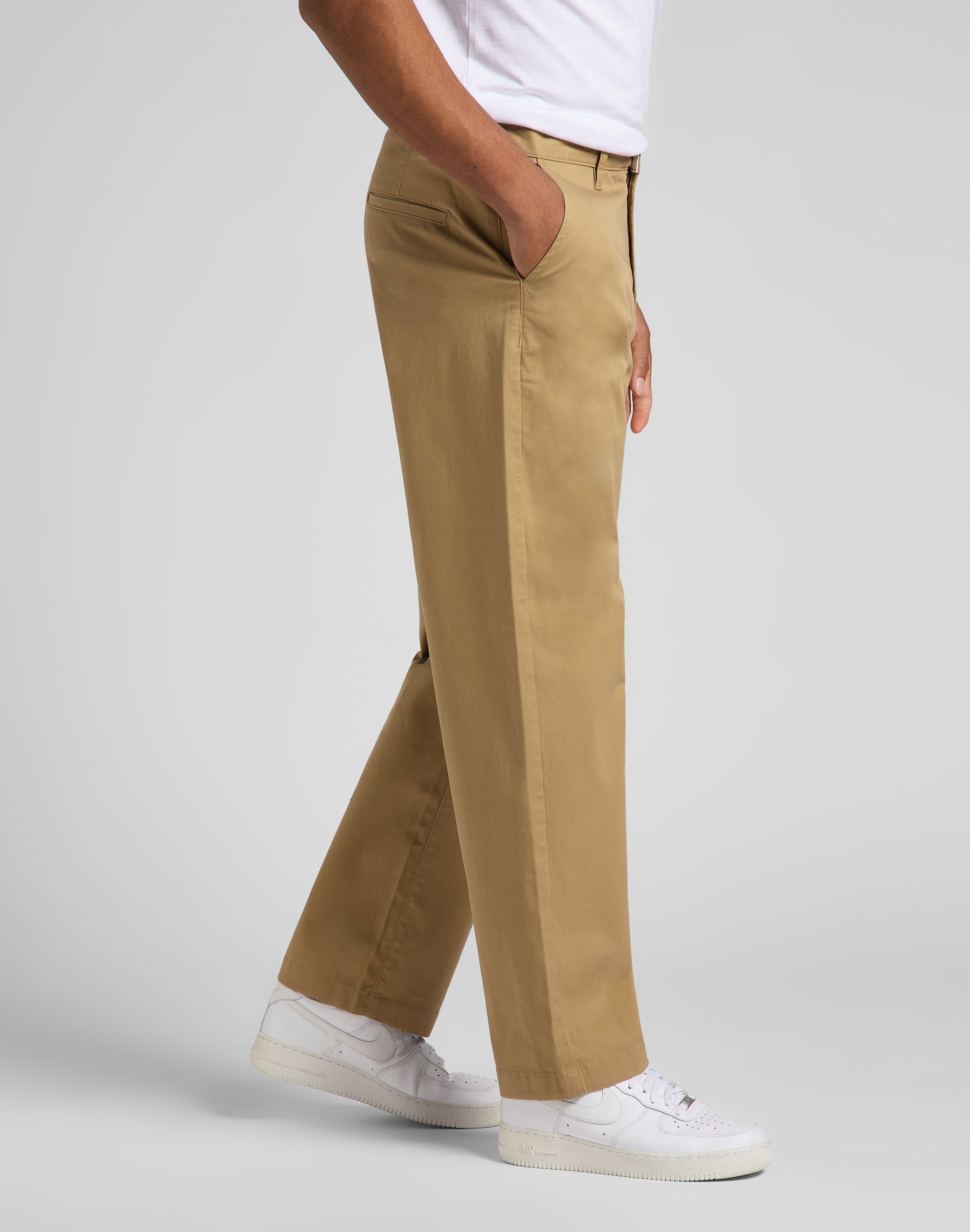 Loose chino in clay pants Lee