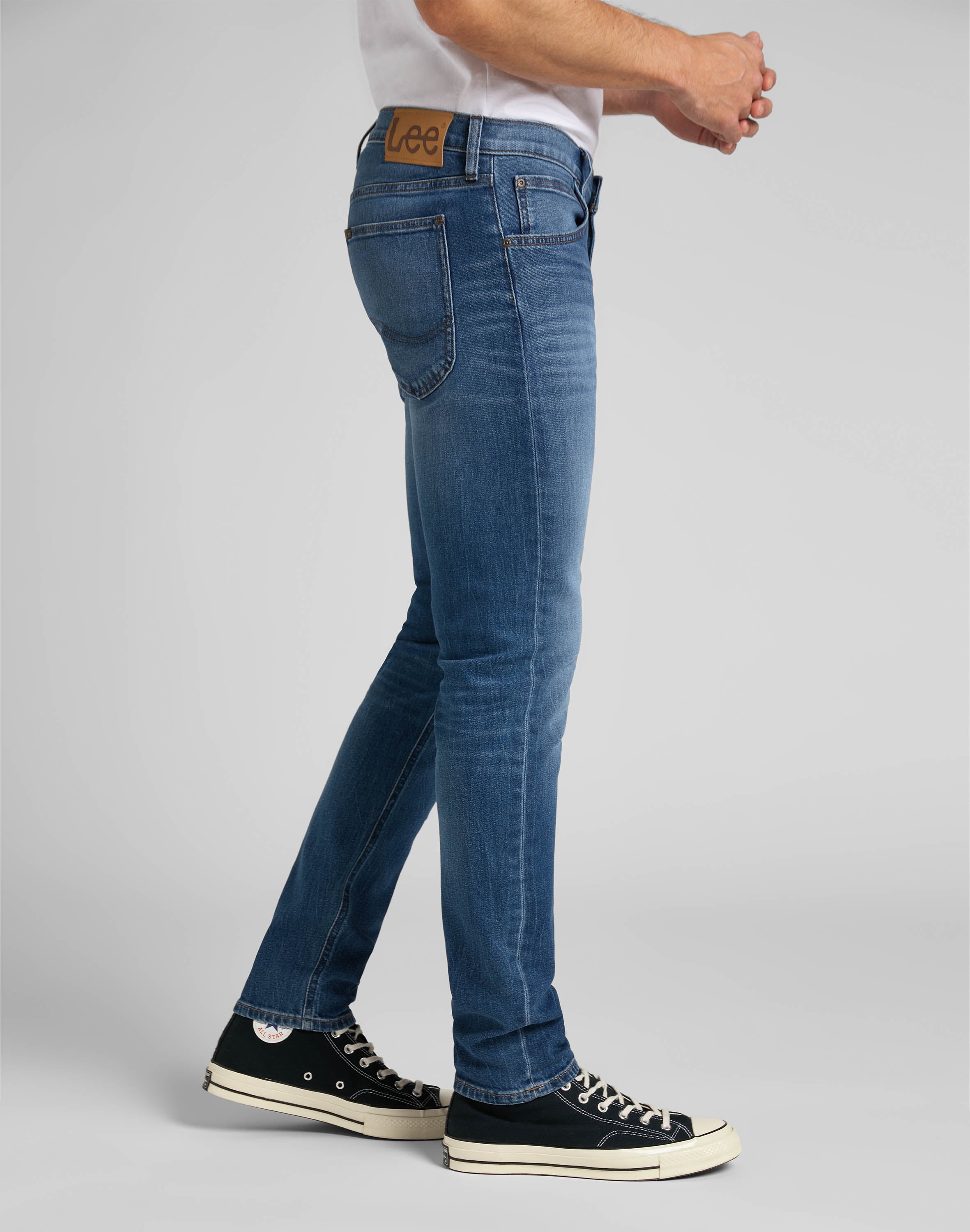 Luke in Fresh Jeans Lee