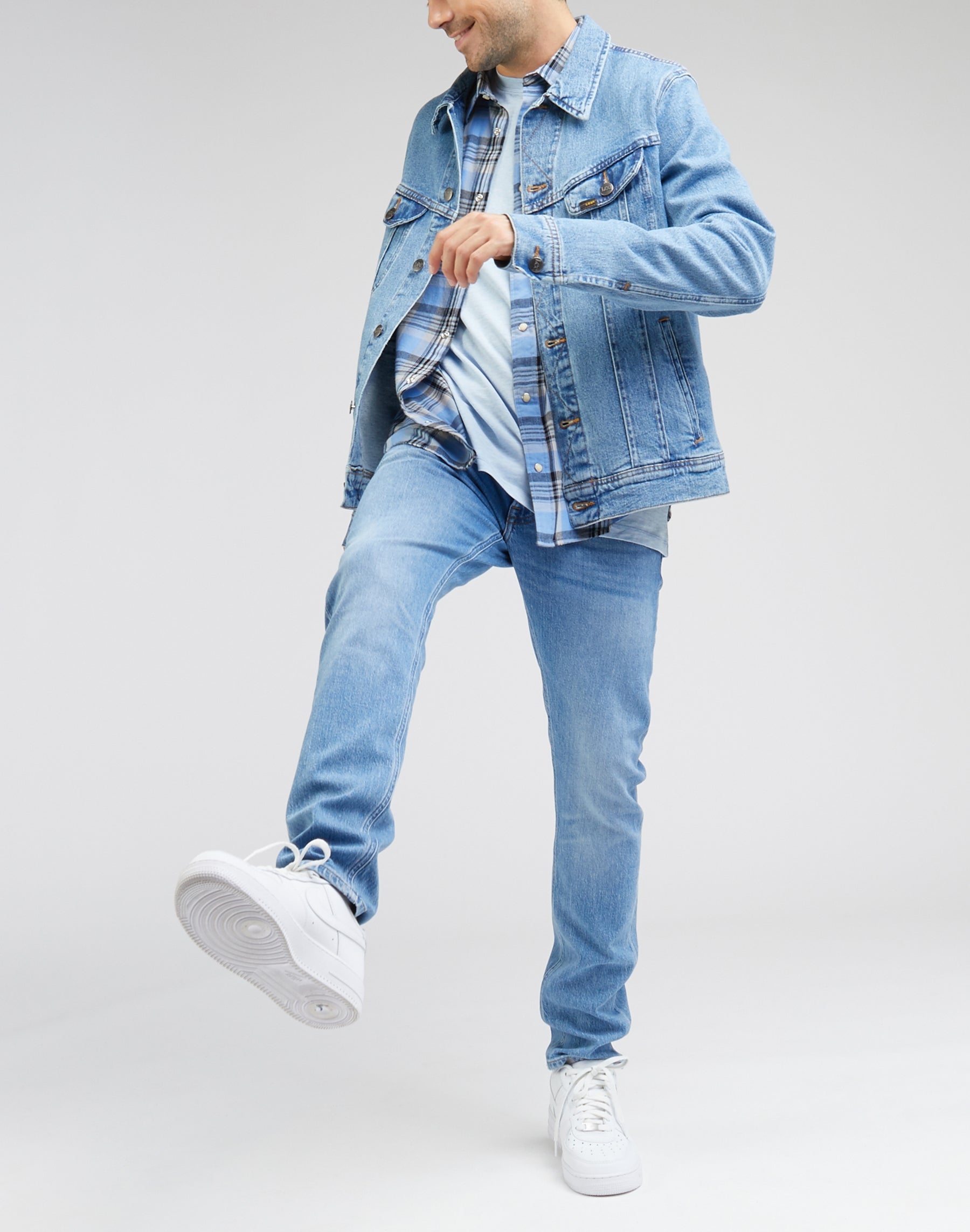 Luke Low Stretch in Working Man Worn Jeans Lee