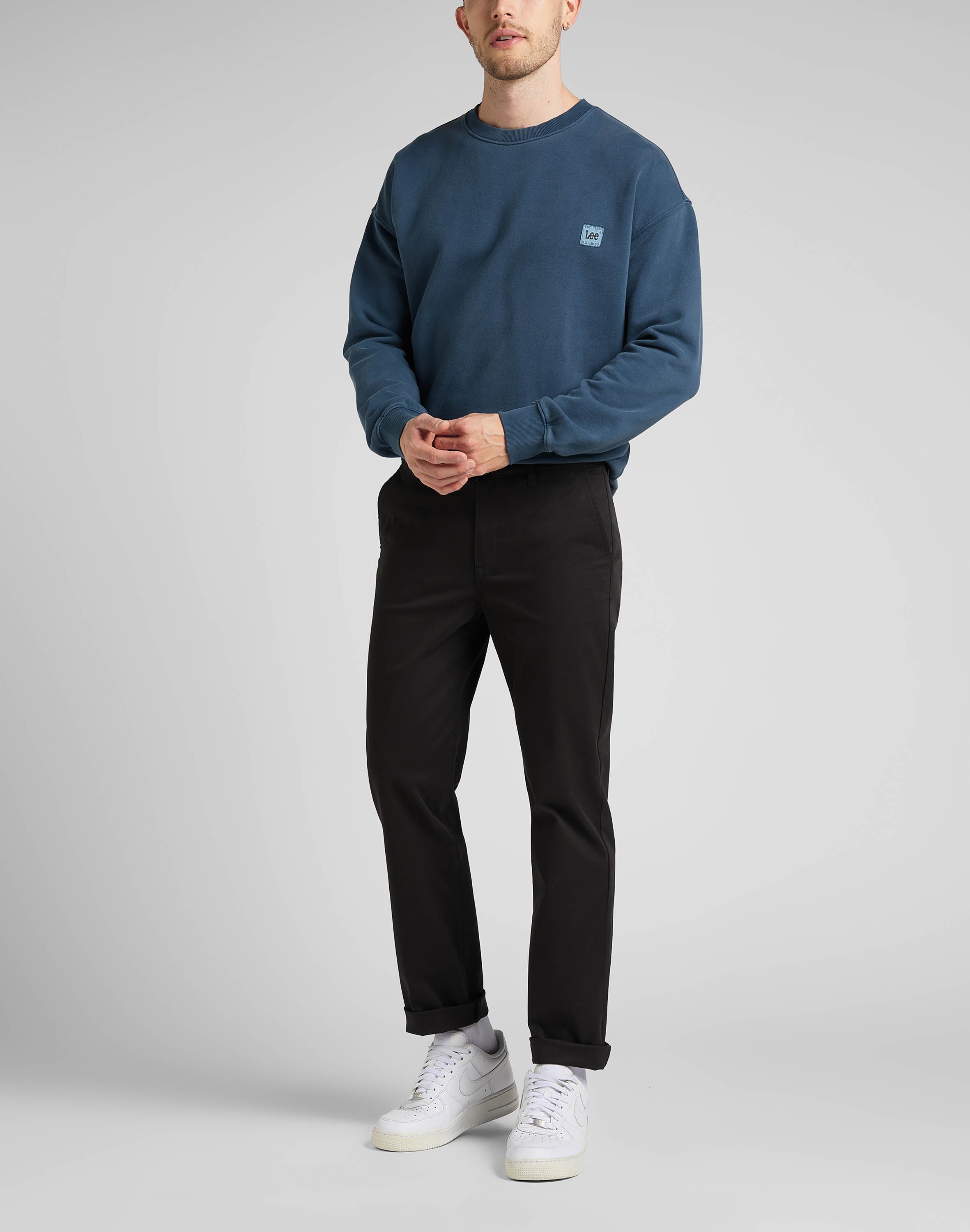 Regular Chino in Black Pants Lee