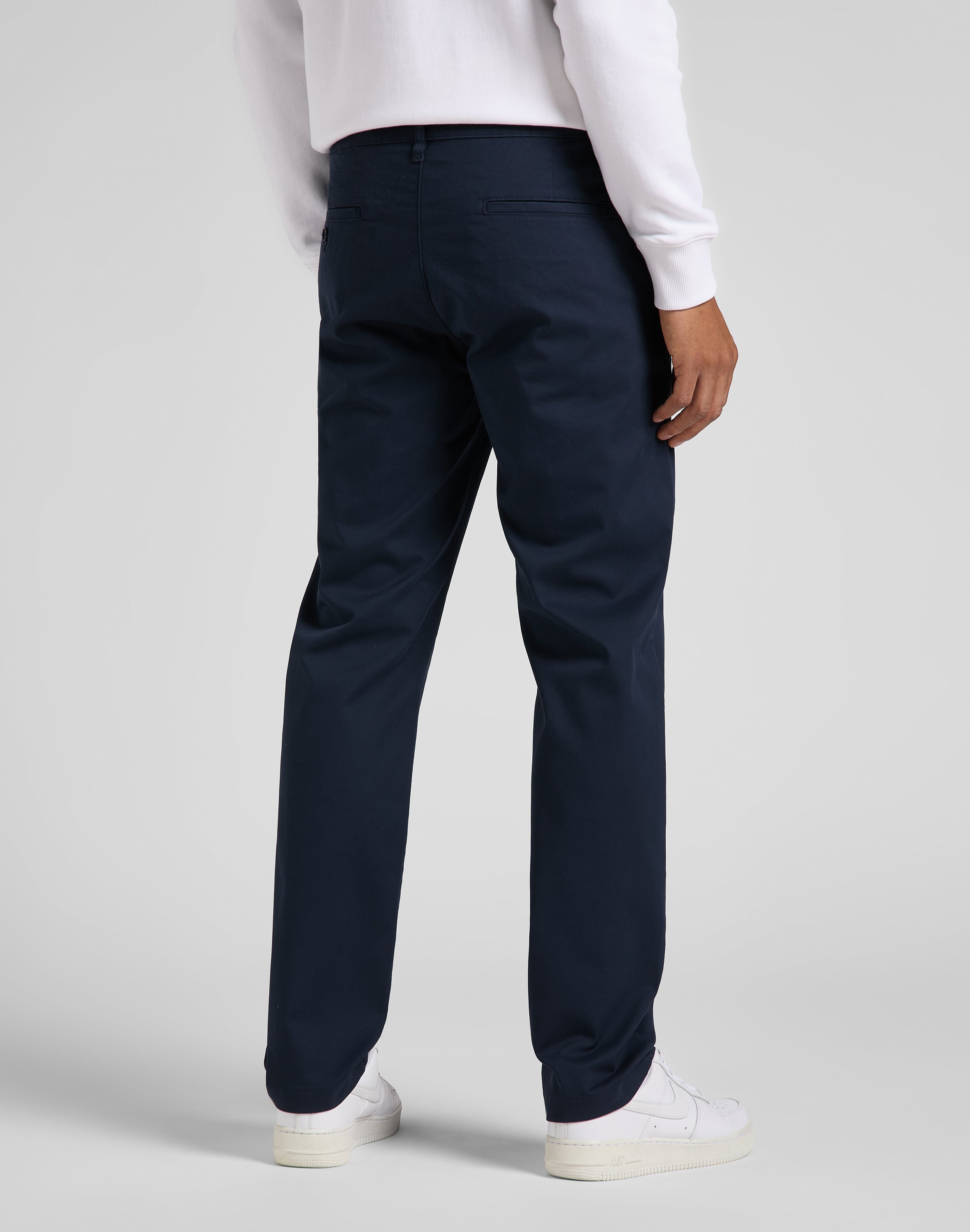 Regular chino in deep navy pants Lee