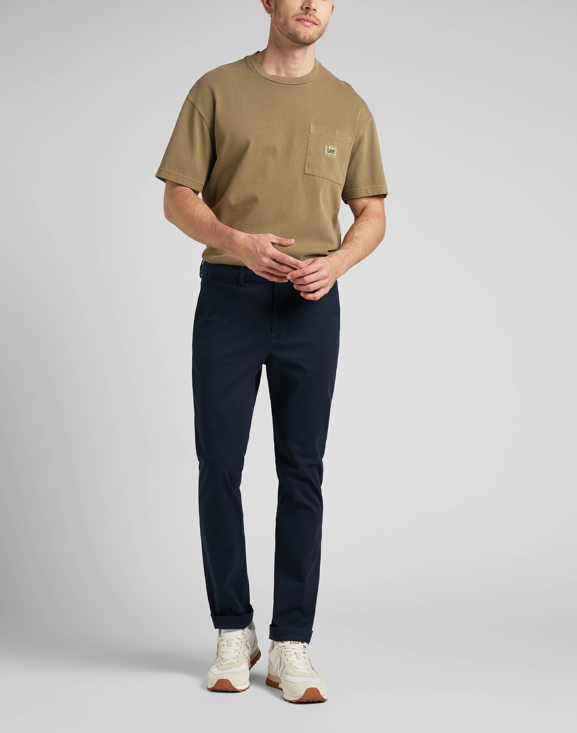 Slim chino in deep navy pants Lee