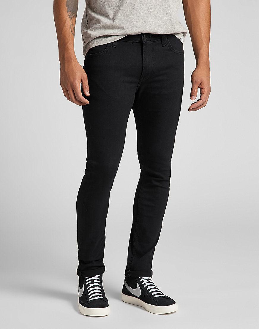 Malone in Black Rinse Jeans Lee