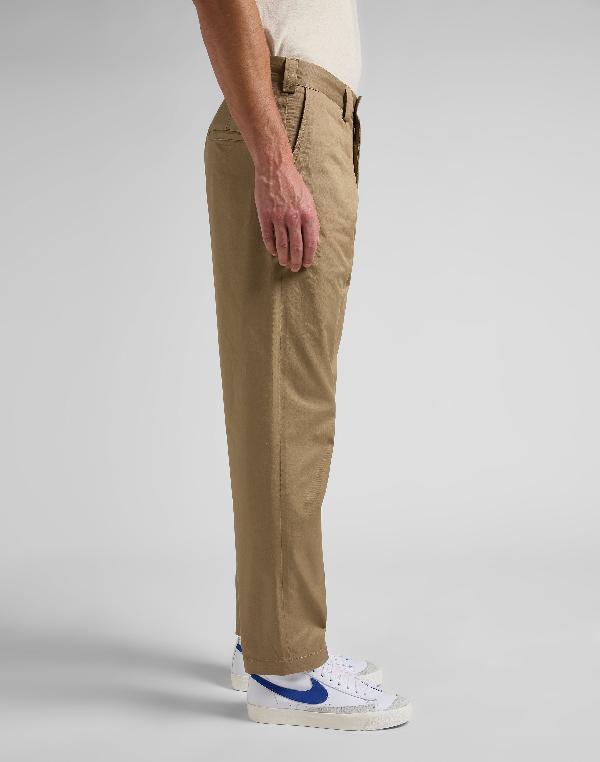 101 Chino in Dry Beige Pants Lee