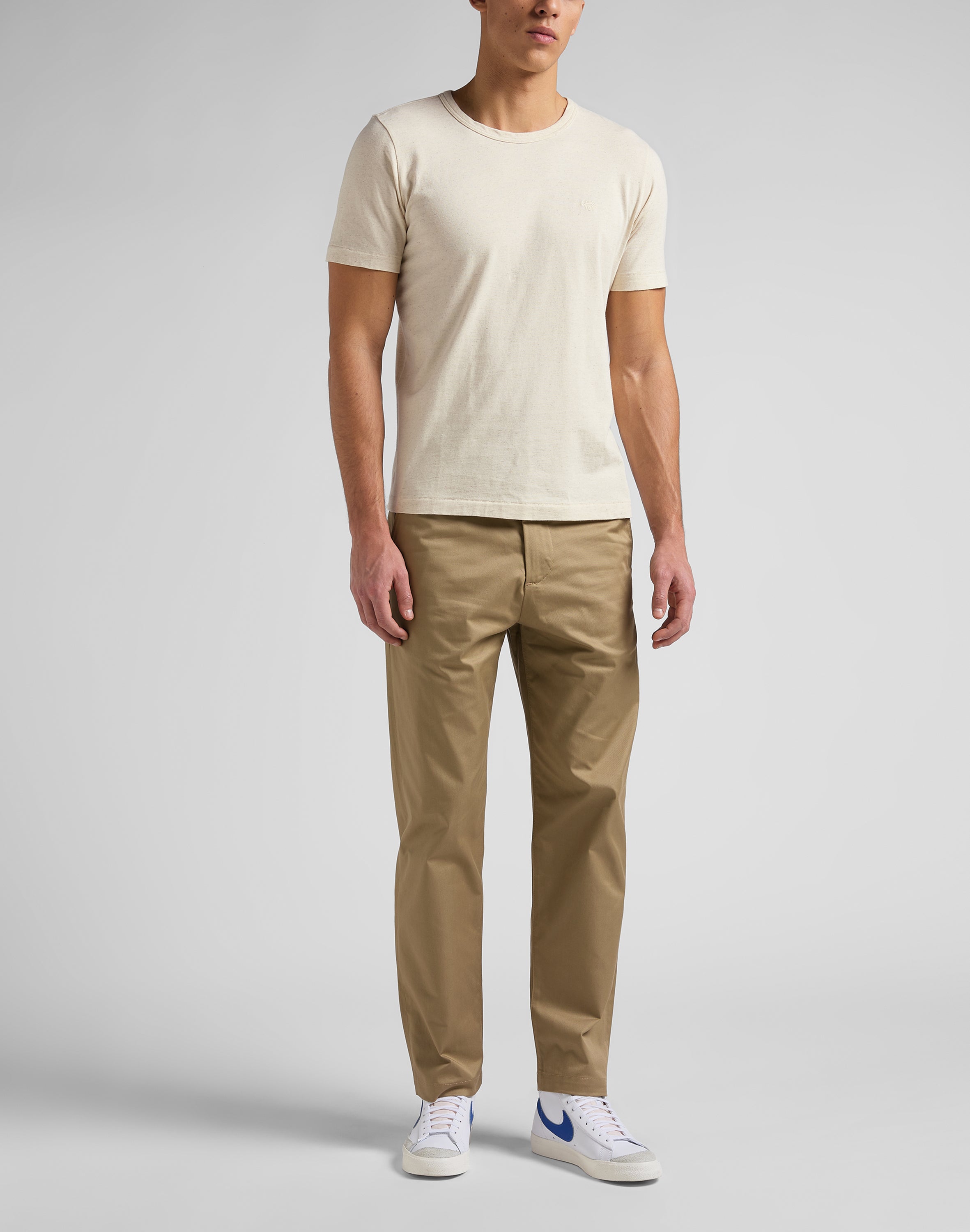 101 Chino in Dry Beige Pants Lee