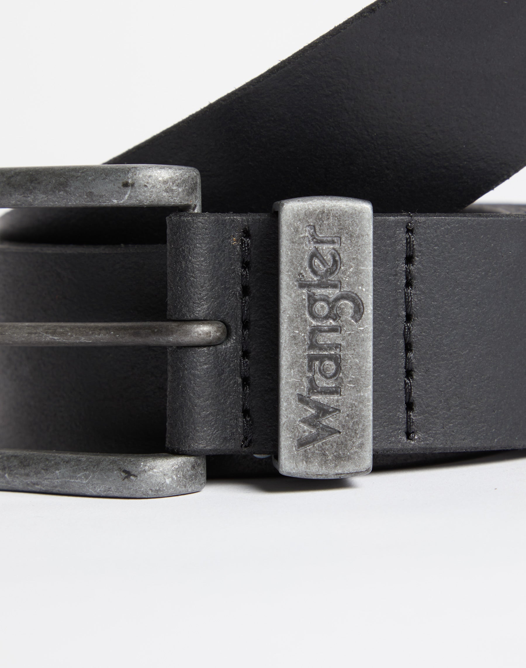 Metal Loop Belt in Black Belt Wrangler
