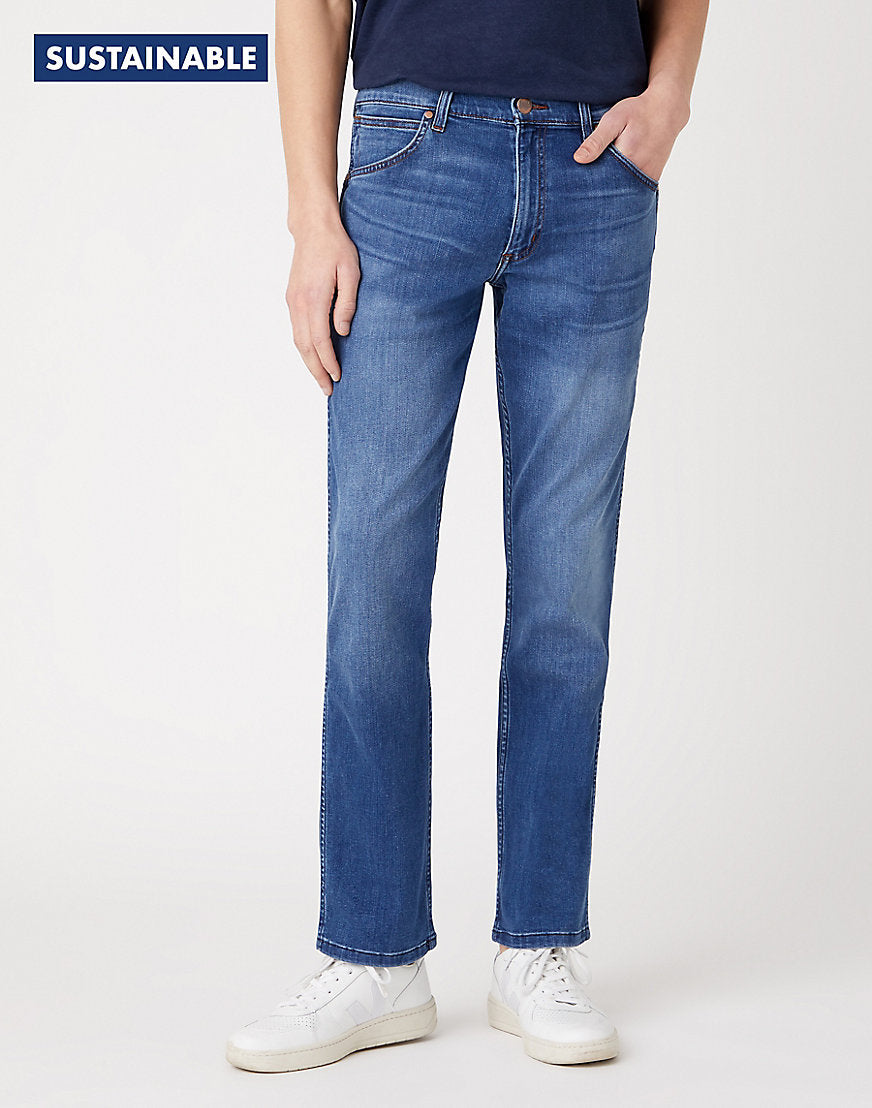Greensboro Medium Stretch in Bright Stroke Jeans Wrangler