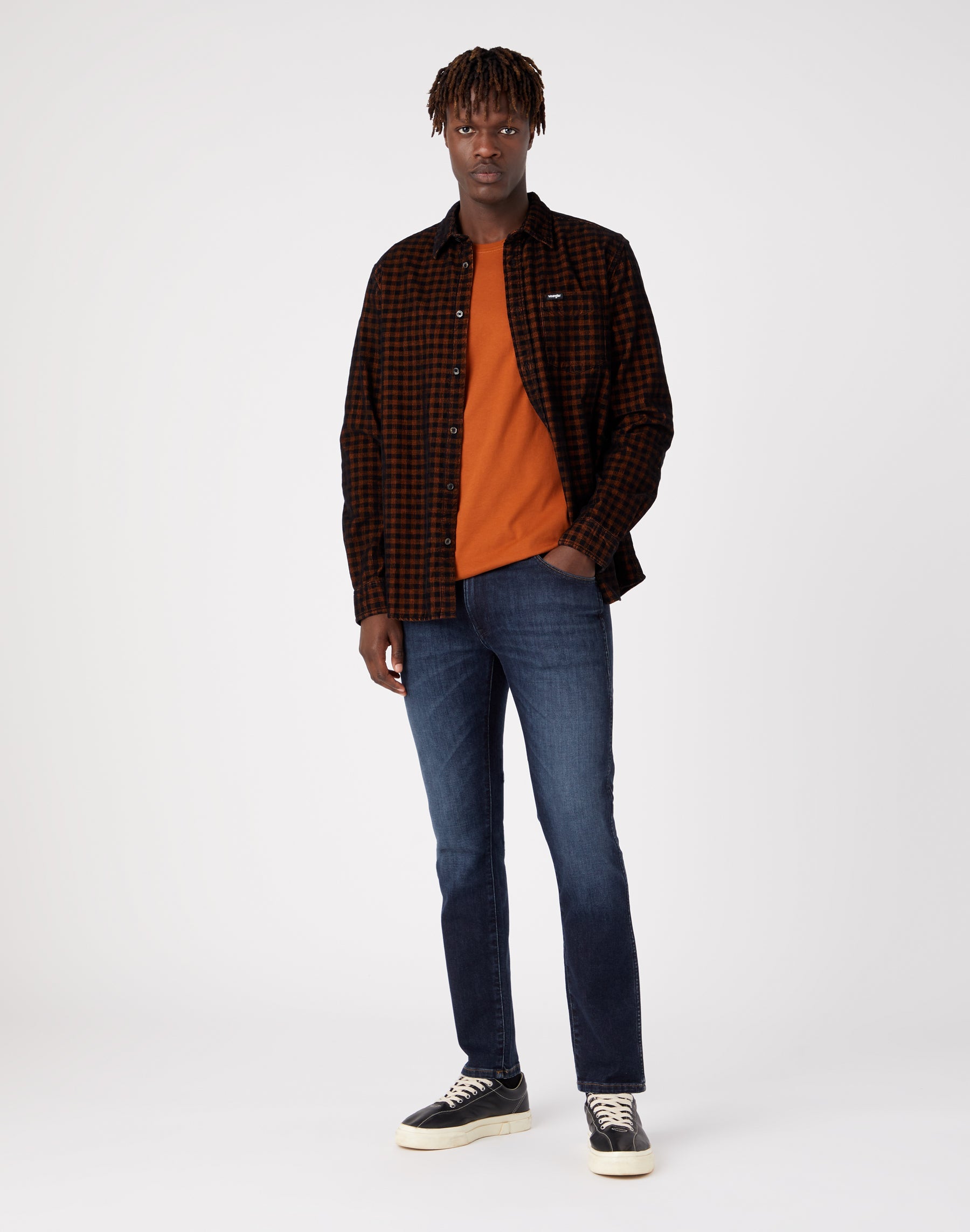 Larston Medium Stretch in Electric Rodeo Jeans Wrangler