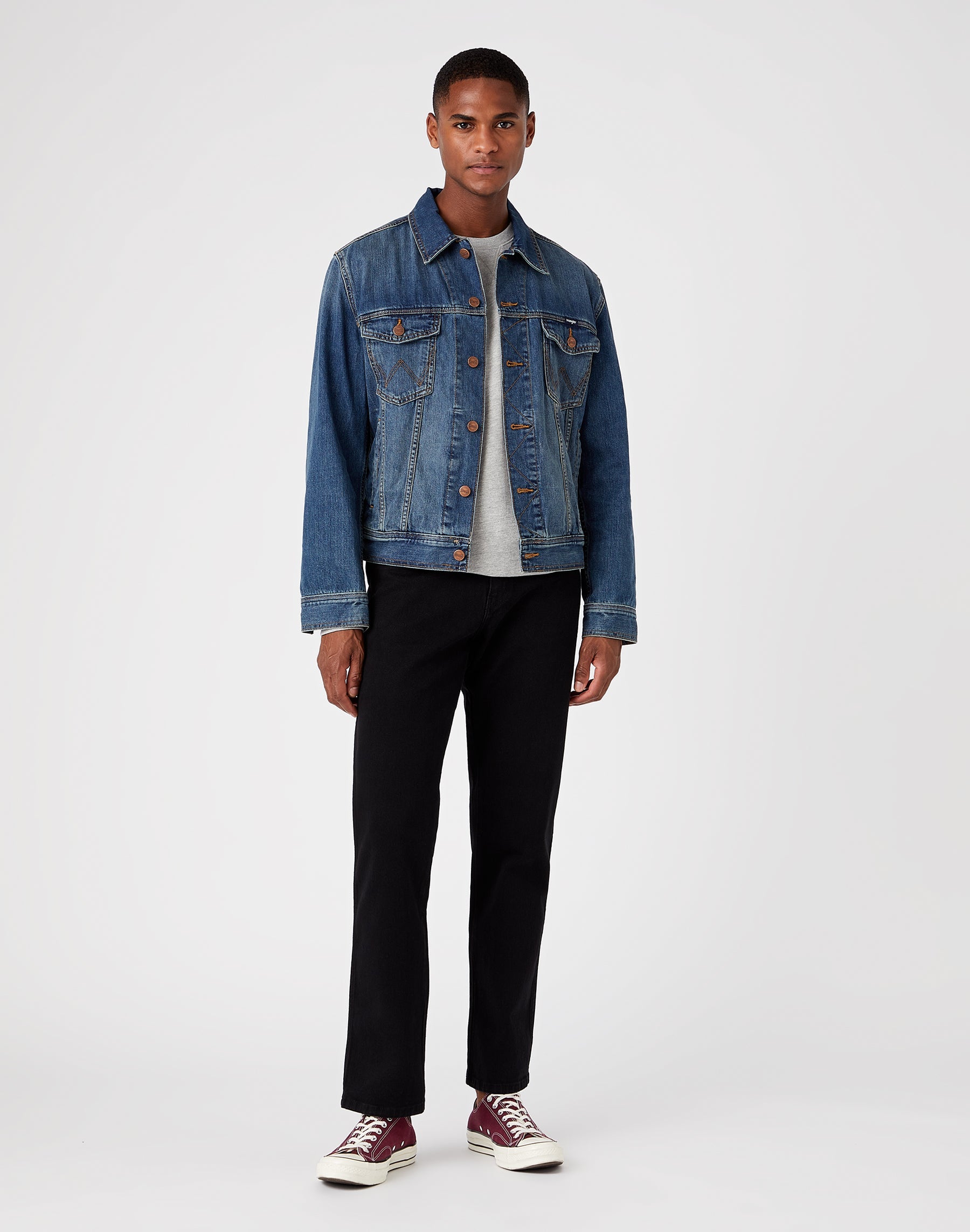 Classic Jacket in Mid Stone Jackets Wrangler
