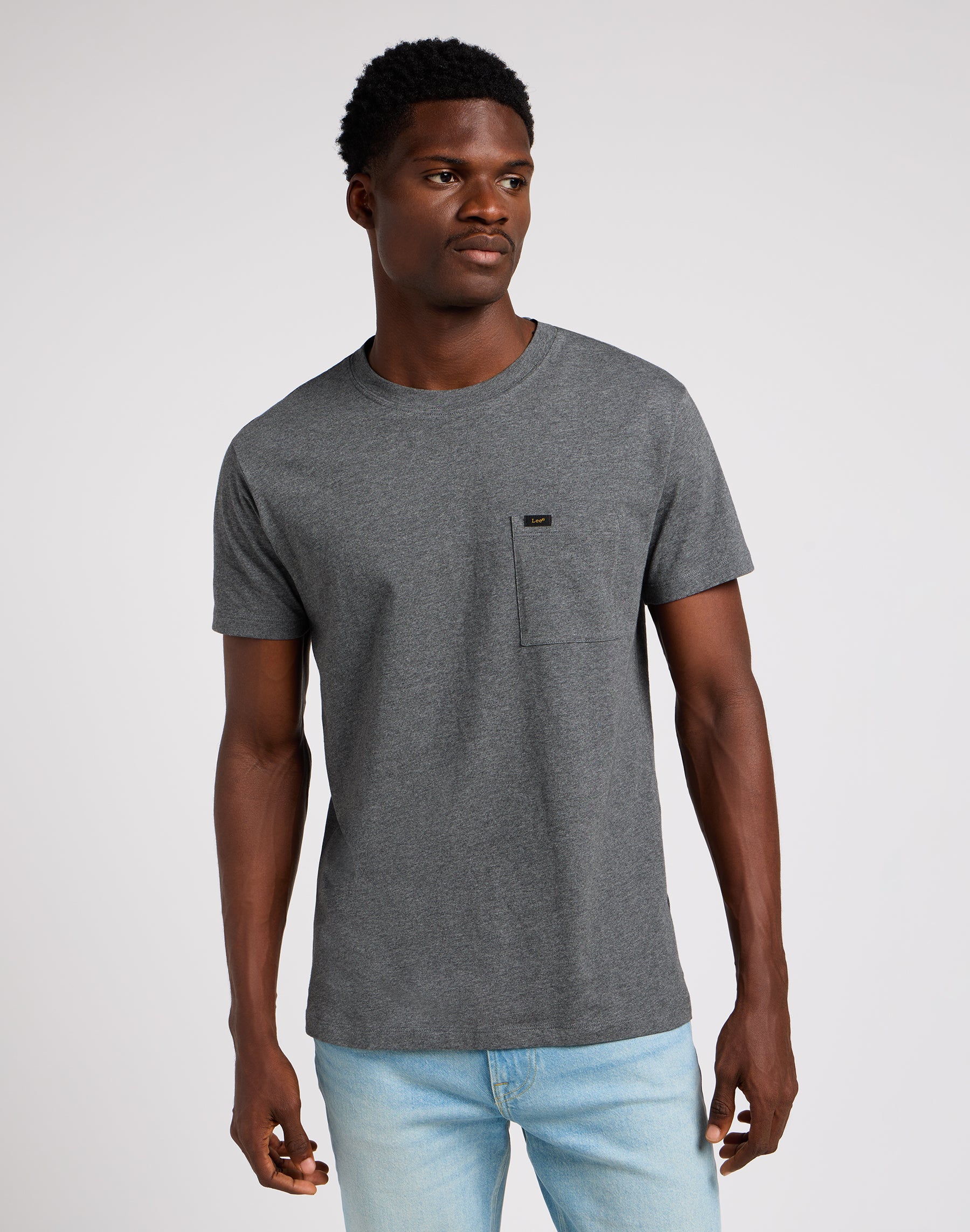 Ultimate Pocket Tee in Black T-Shirts Lee   