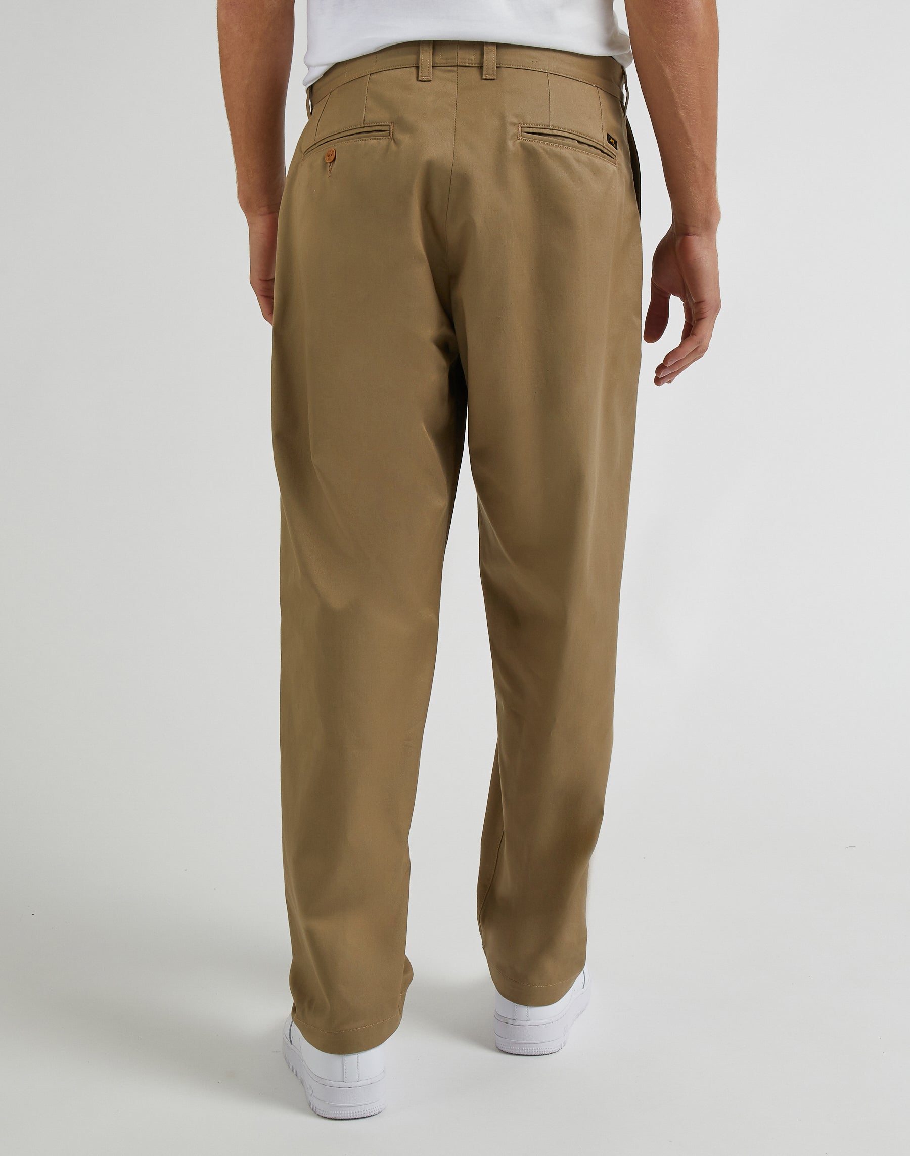 Double pleated chino in dry pants Lee   