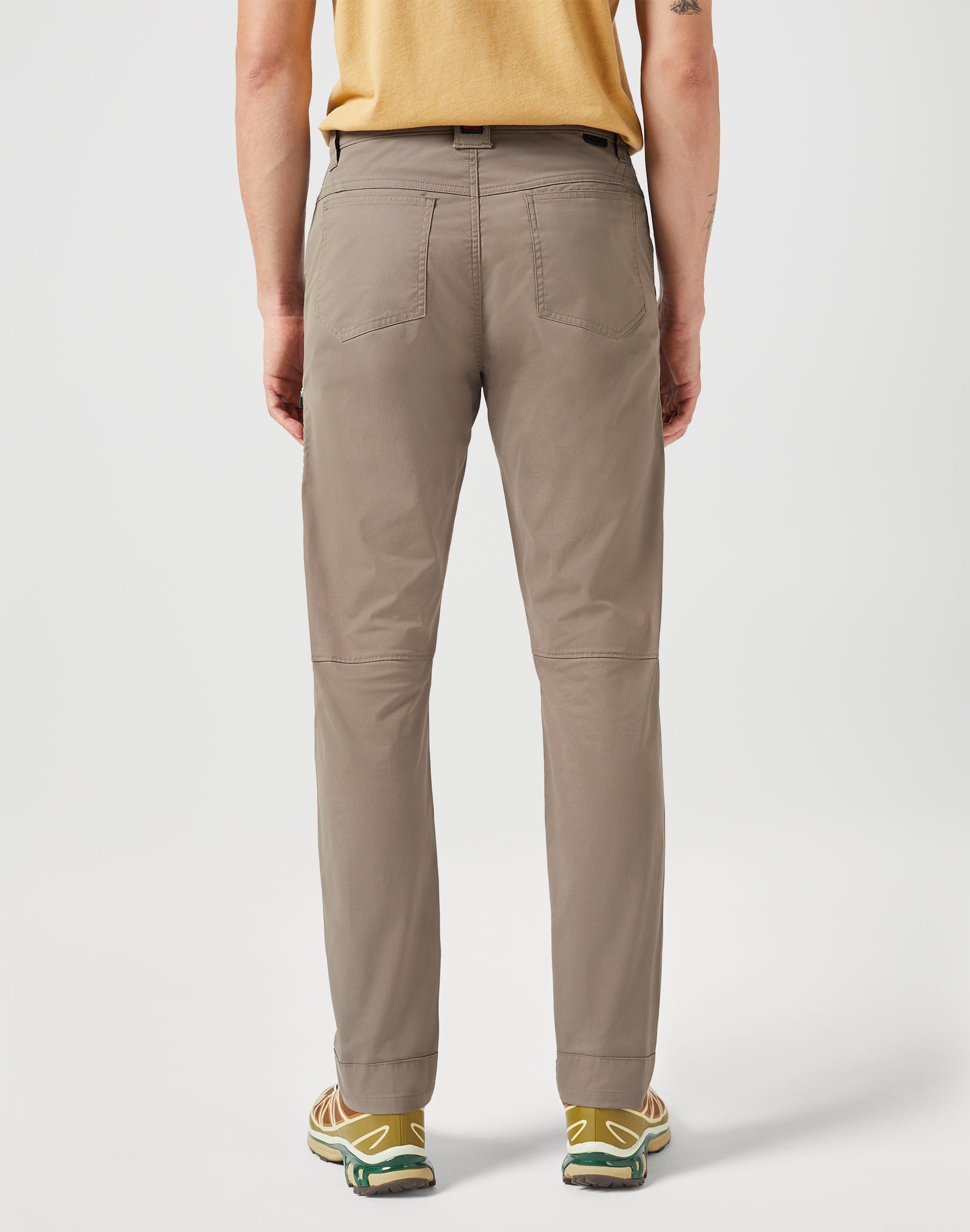 Sustainable Utility Pant in Bungee Cord Pants Wrangler   