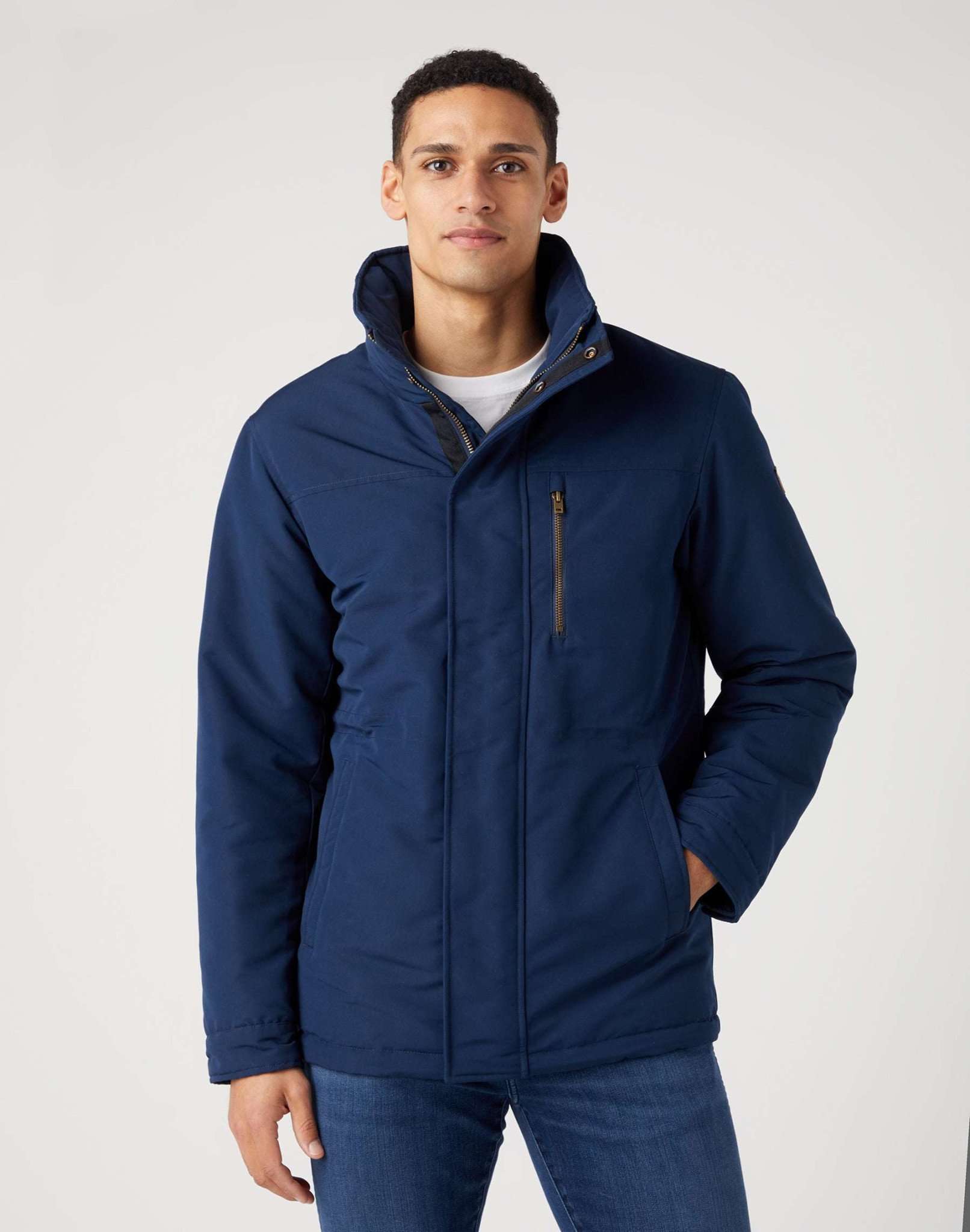 Bodyguard Jacket in Navy Jackets Wrangler   