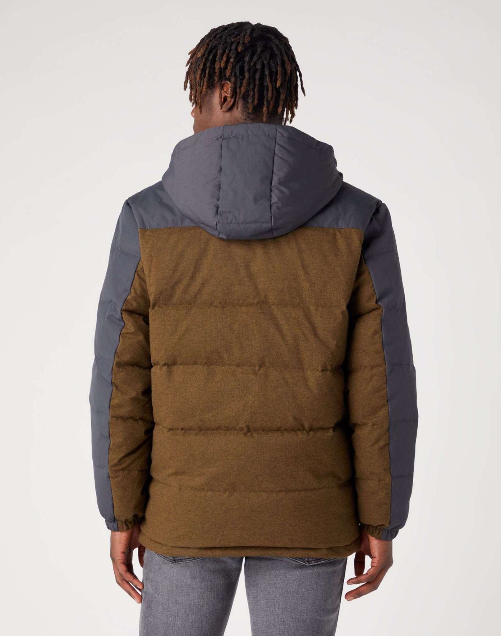 Down Jacket in Faded Black Jackets Wrangler   