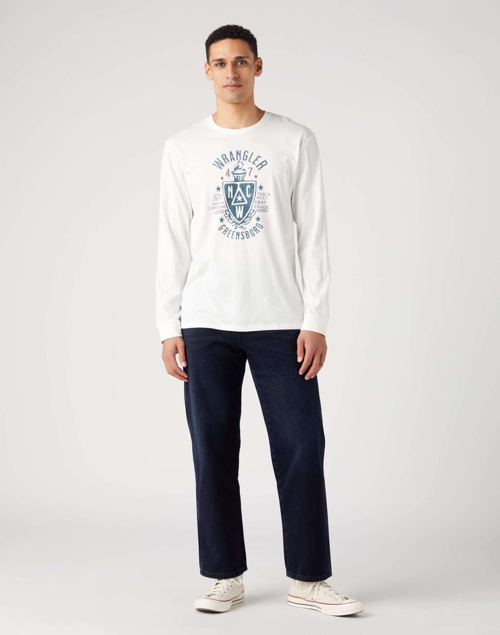 Americana Tee in Whisper White Sweater Wrangler   