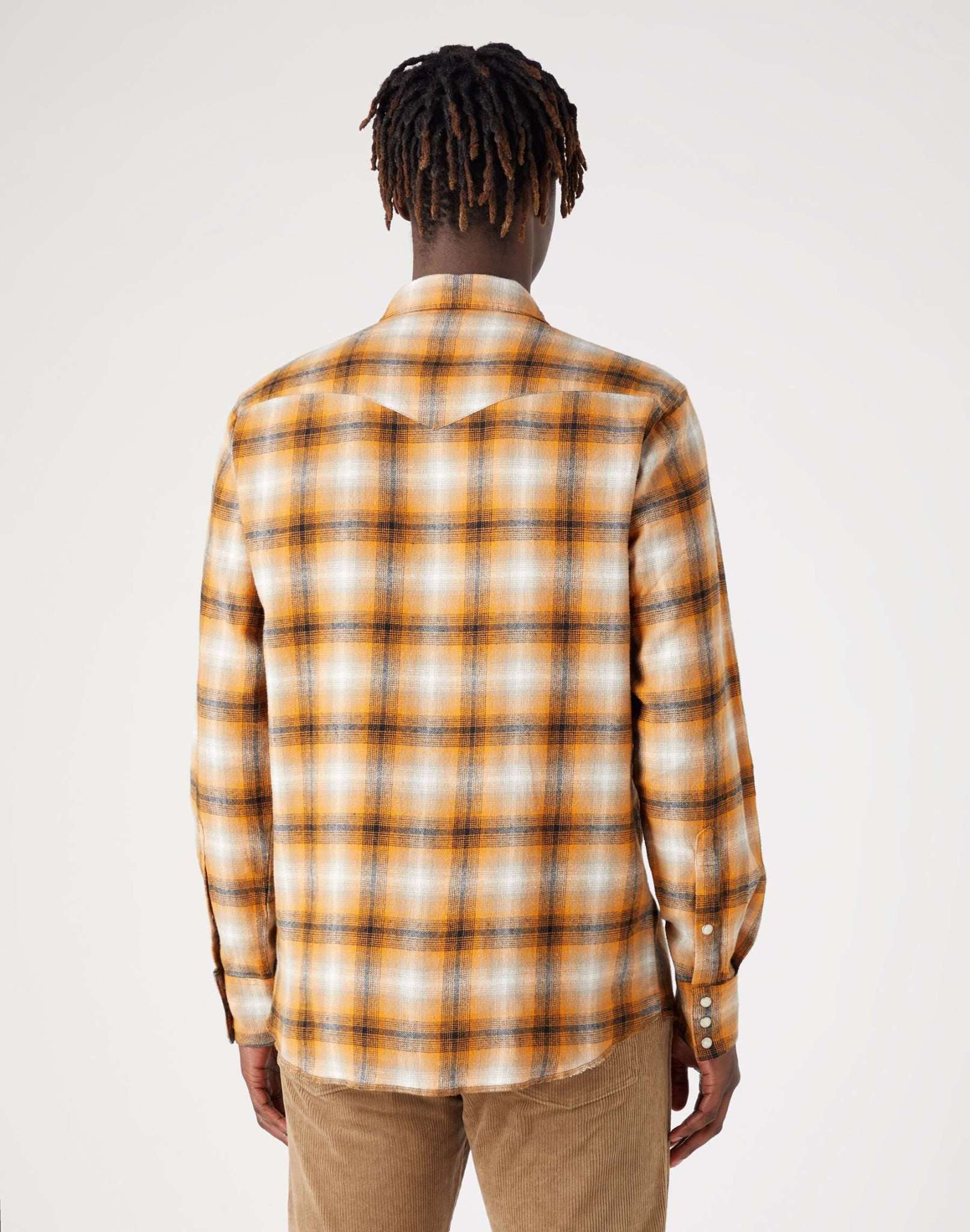 LS Western Shirt in Golden Oak Shirts Wrangler   