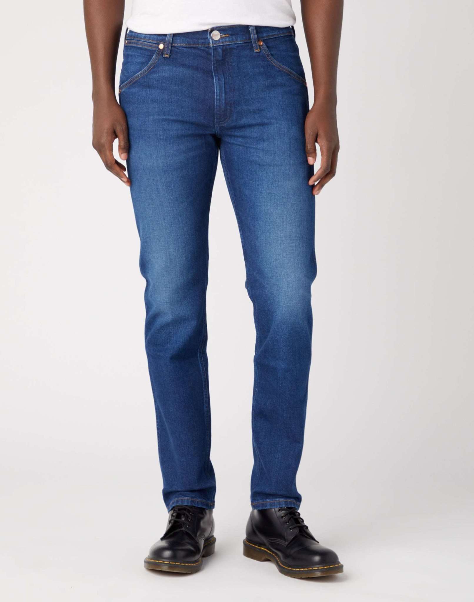 11MWZ in Far Away Jeans Wrangler   