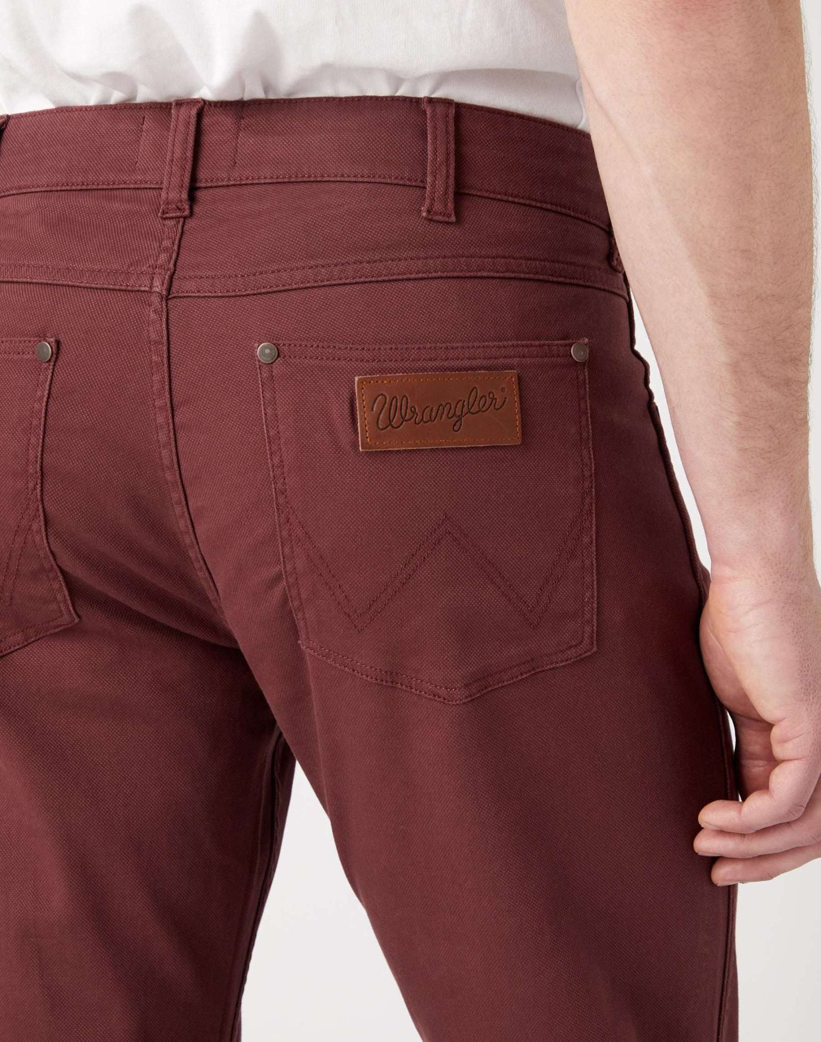 Greensboro in Dahlia pants Wrangler   