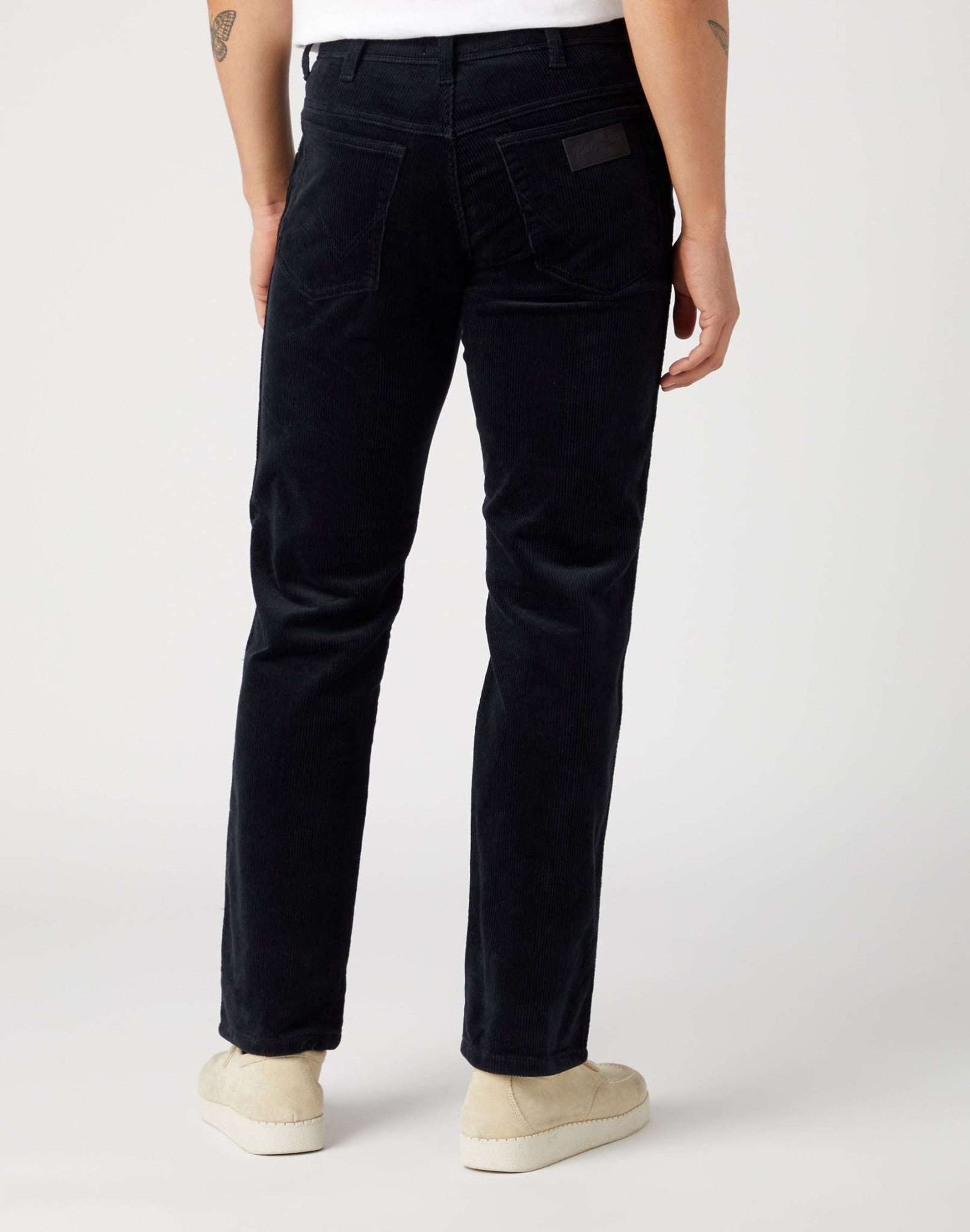 Greensboro Corduroy in Black Pants Wrangler   