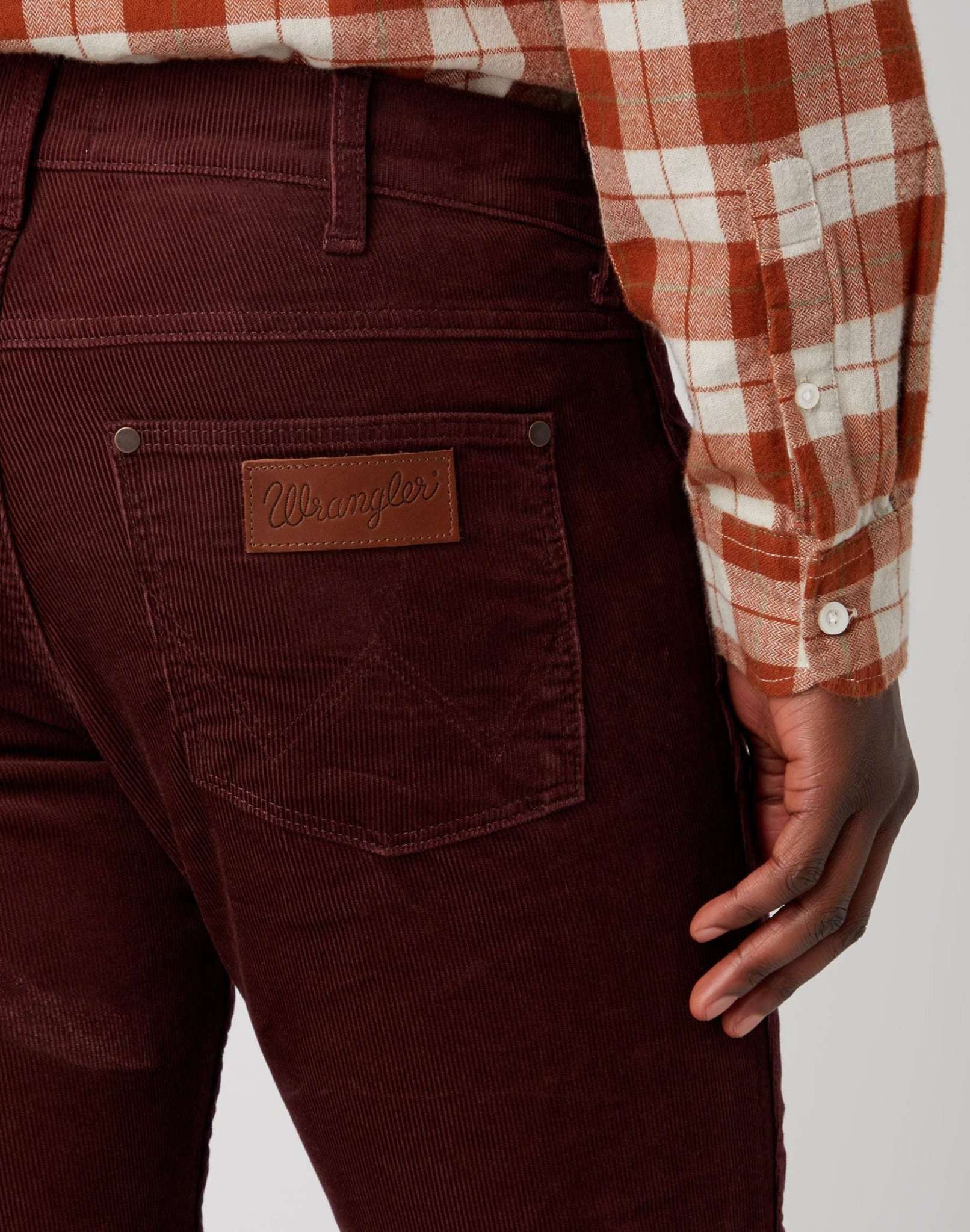 Greensboro Corduroy in Dahlia Pants Wrangler   