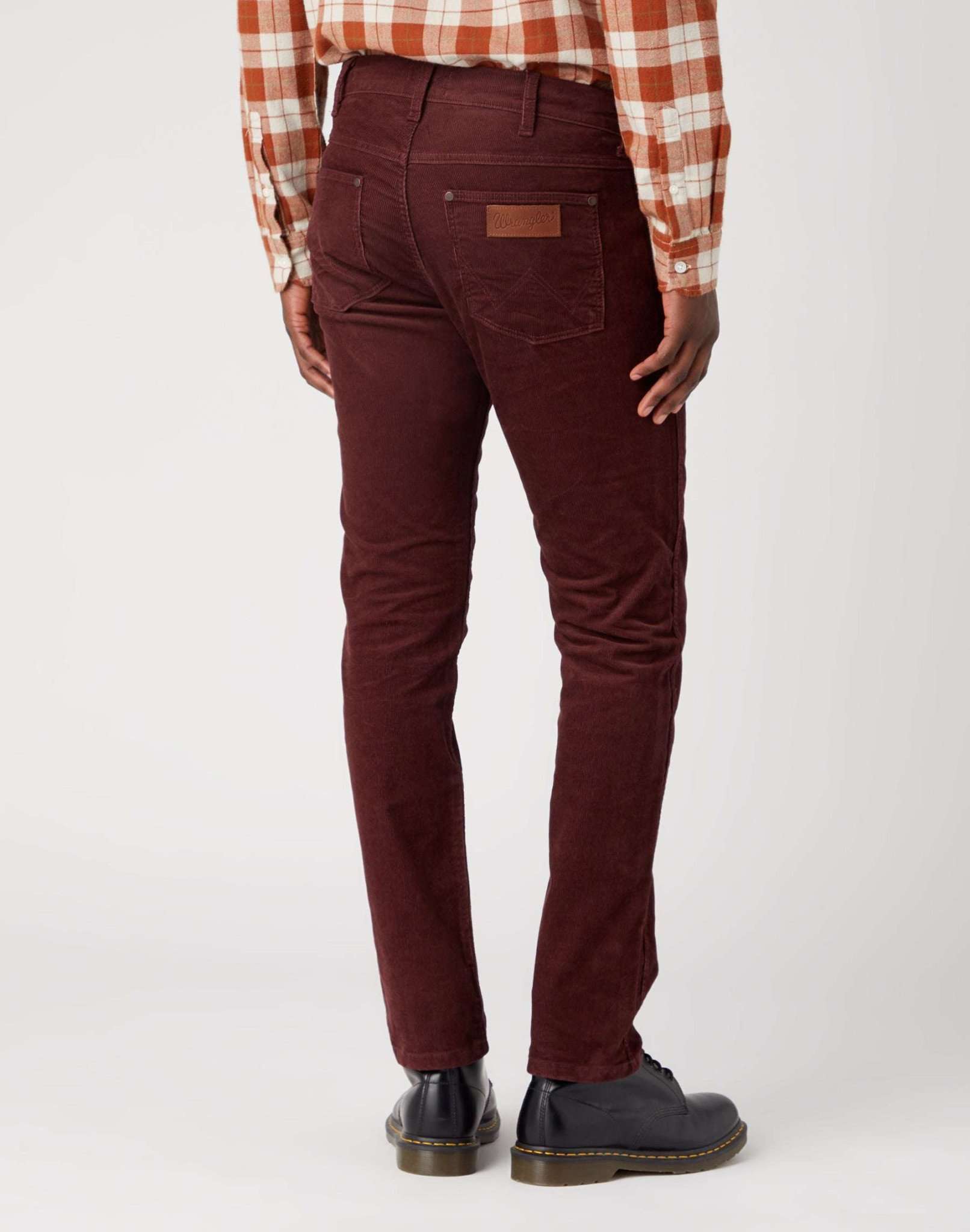 Greensboro Corduroy in Dahlia Pants Wrangler   