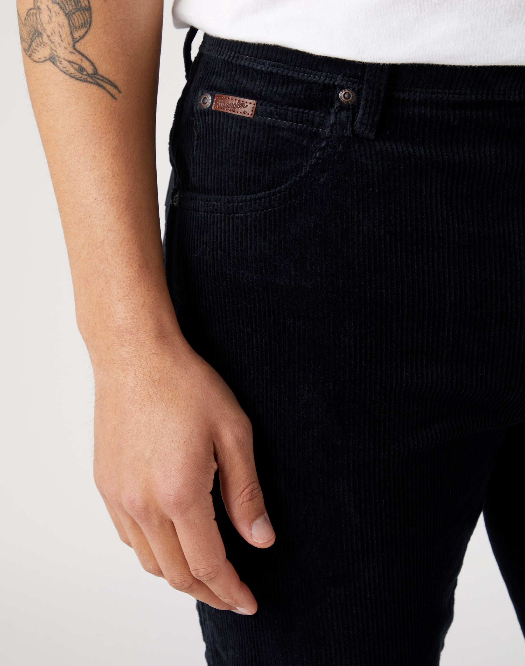 Texas Corduroy in Real Black Pants Wrangler   