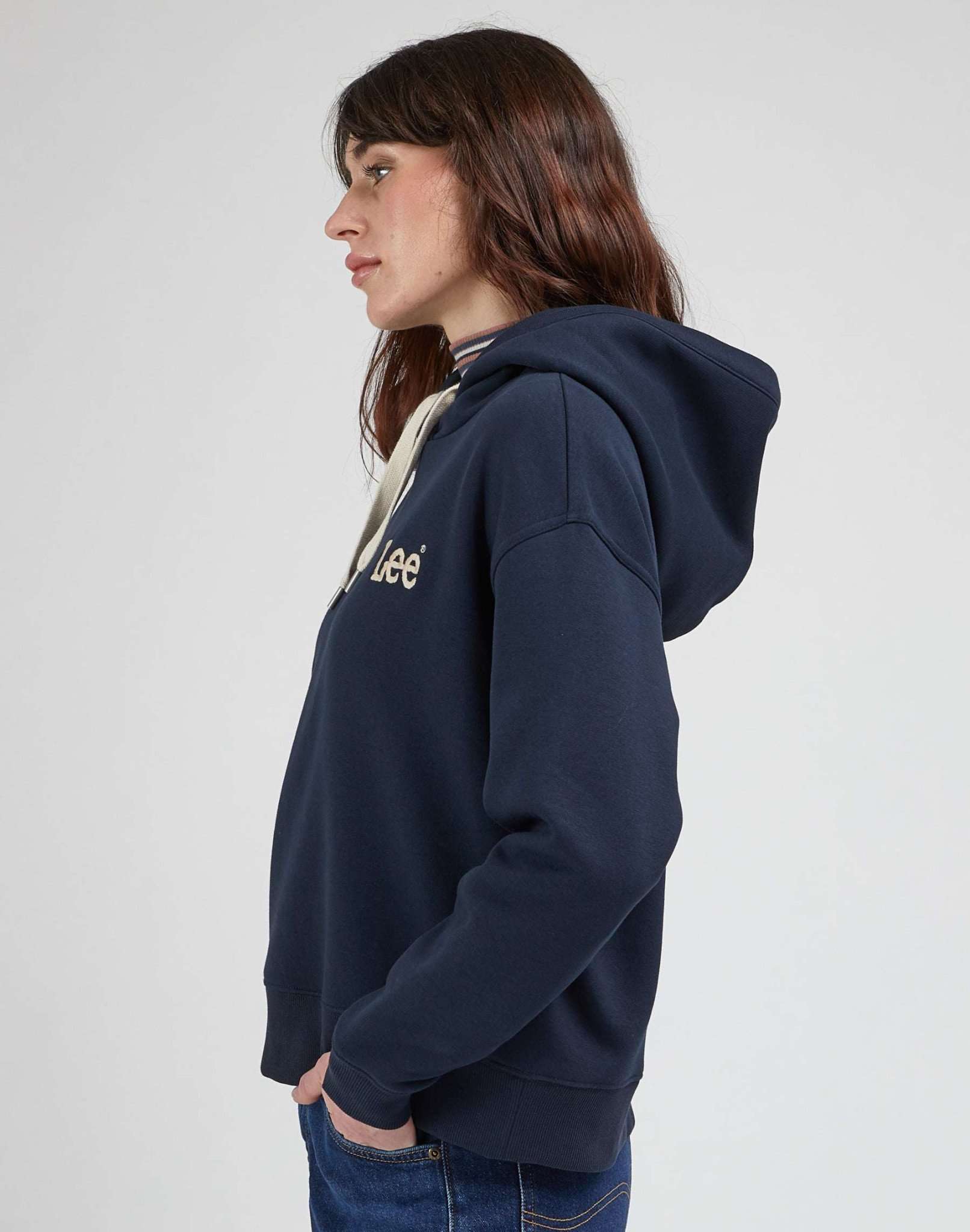 Essential Hoodie in Unionall Blk Hooded Sweater Lee   