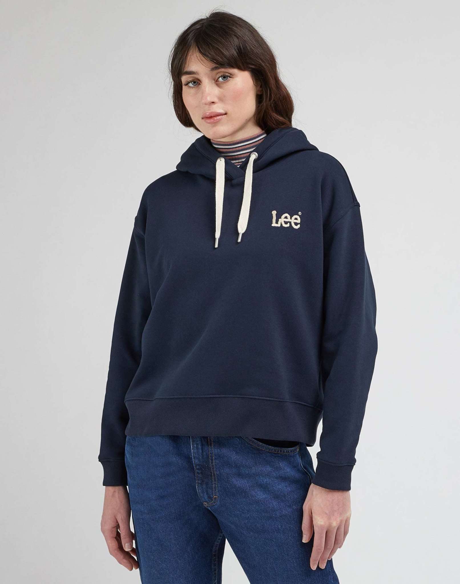 Essential Hoodie in Unionall Blk Hooded Sweater Lee   