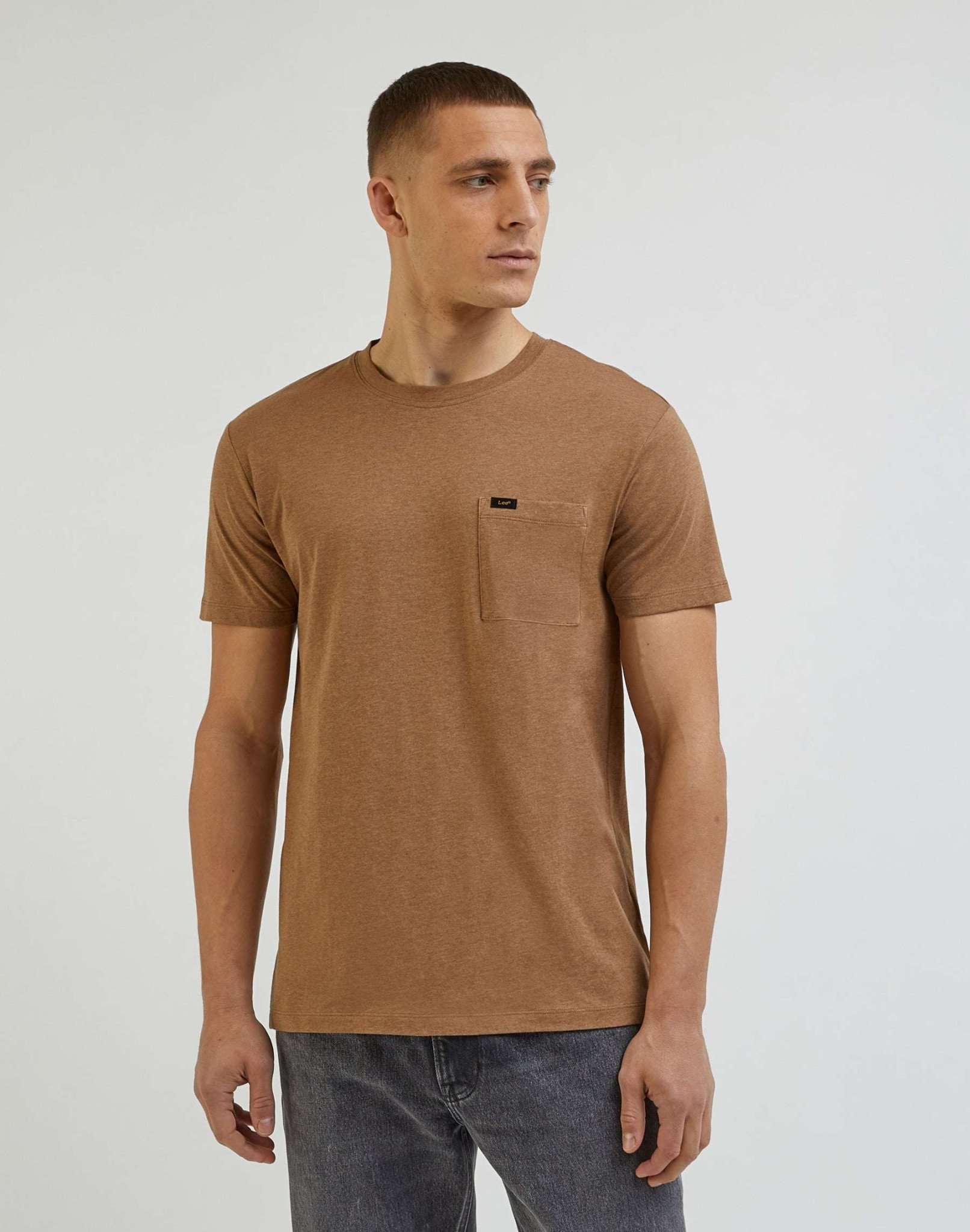 Ultimate Pocket Tee in Tumbleweed T-Shirts Lee   