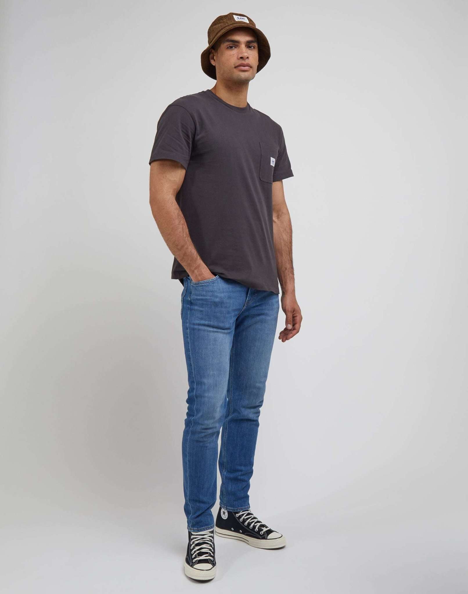 WW Pocket Tee in Washed Black T-Shirts Lee   