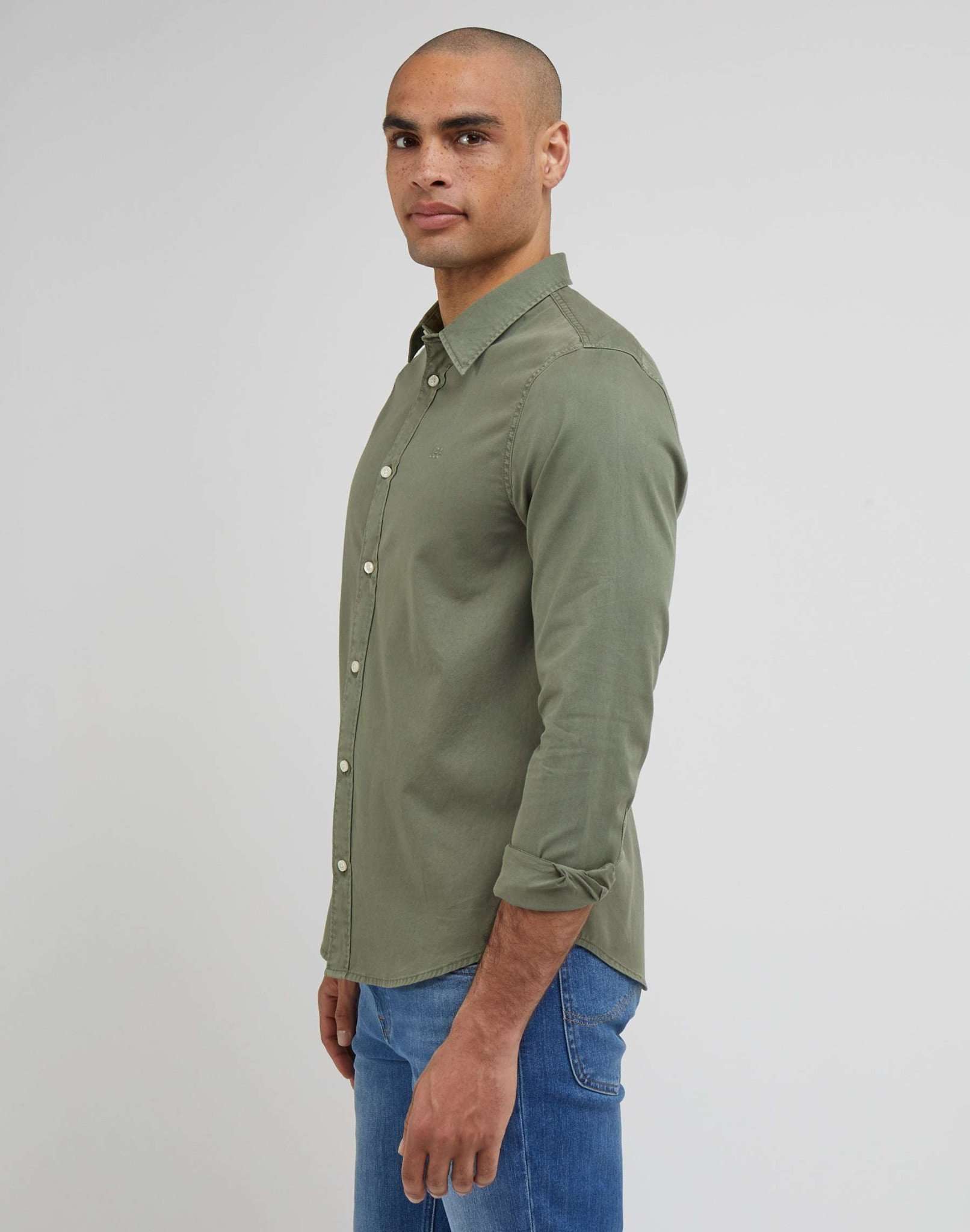 Patch Shirt in Olive Grove Shirts Lee   