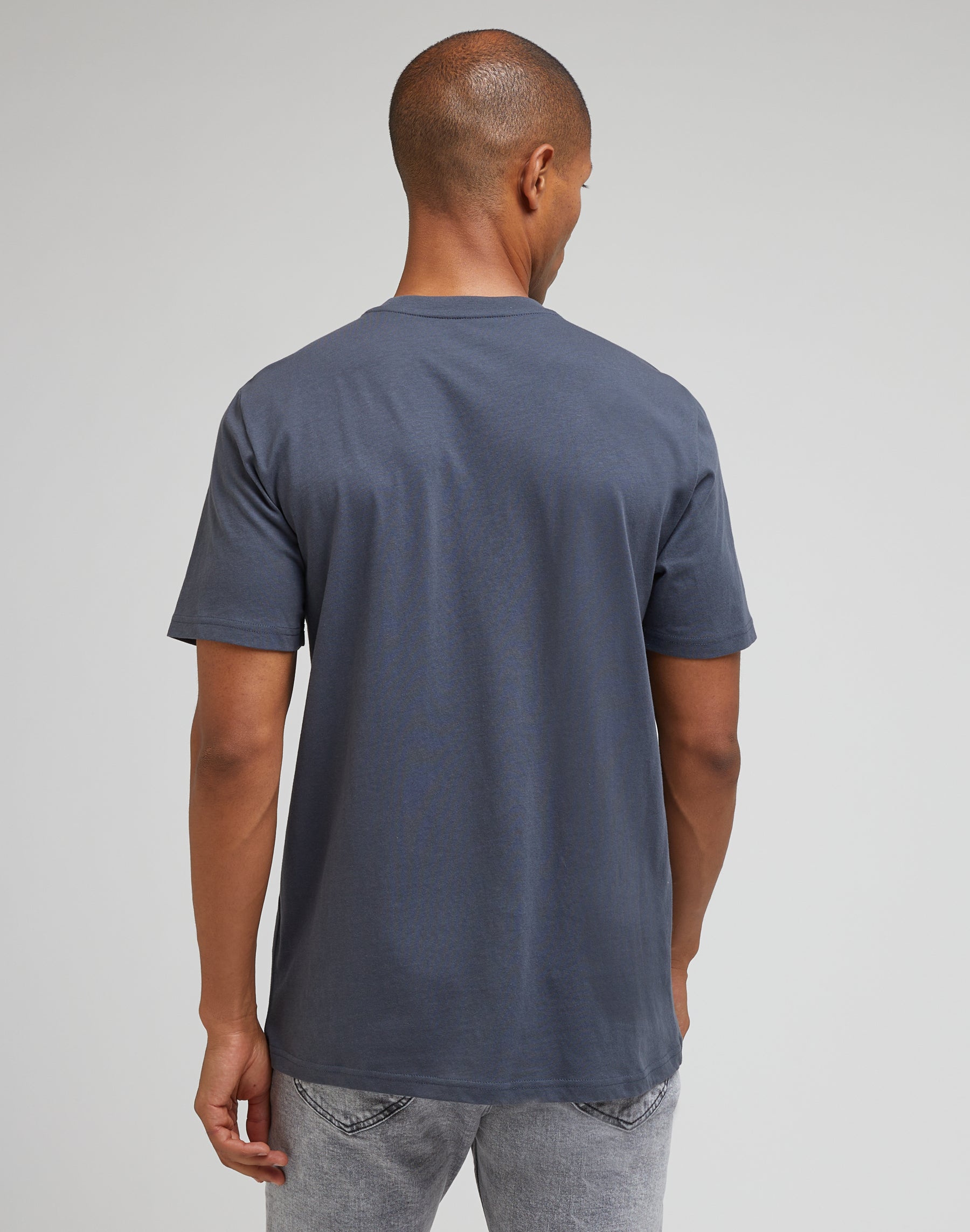 Essential Shortsleeves Tee in Dusty Navy T-Shirts Lee   