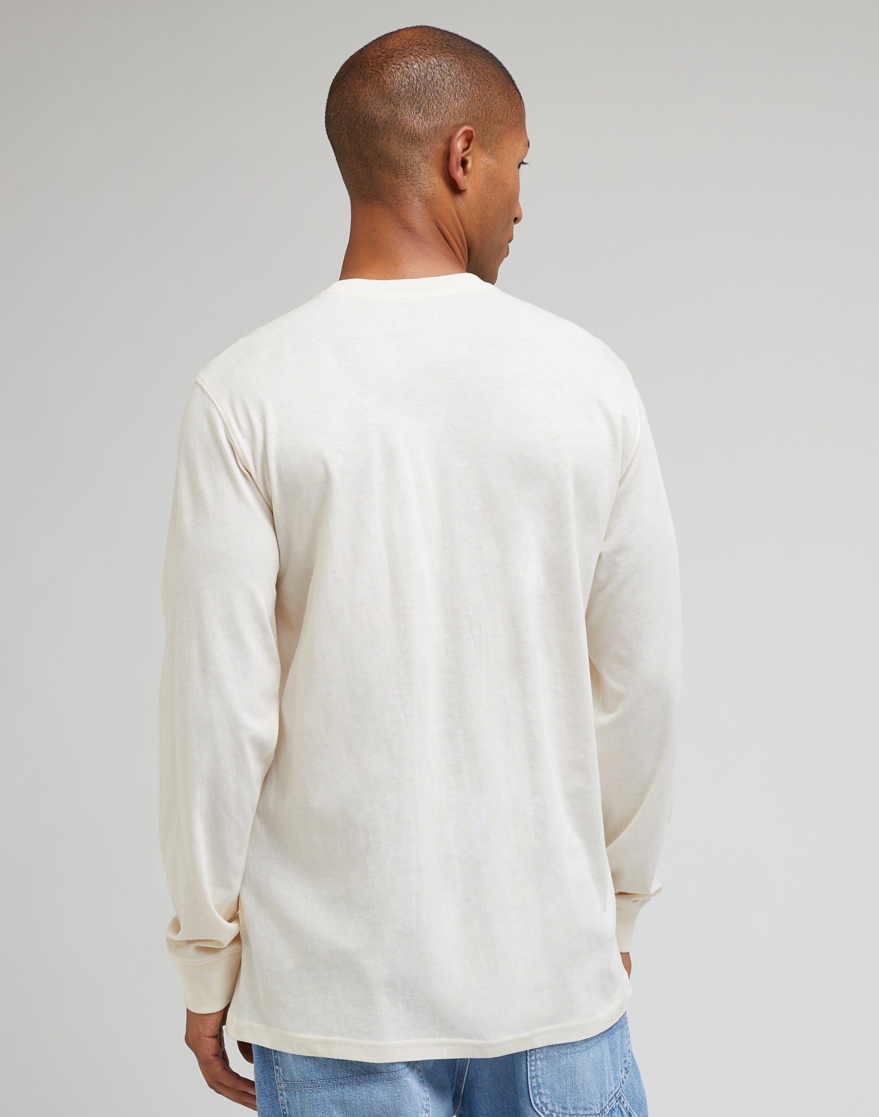 Essential Longsleeves Tee in Ecru Shirts Lee   