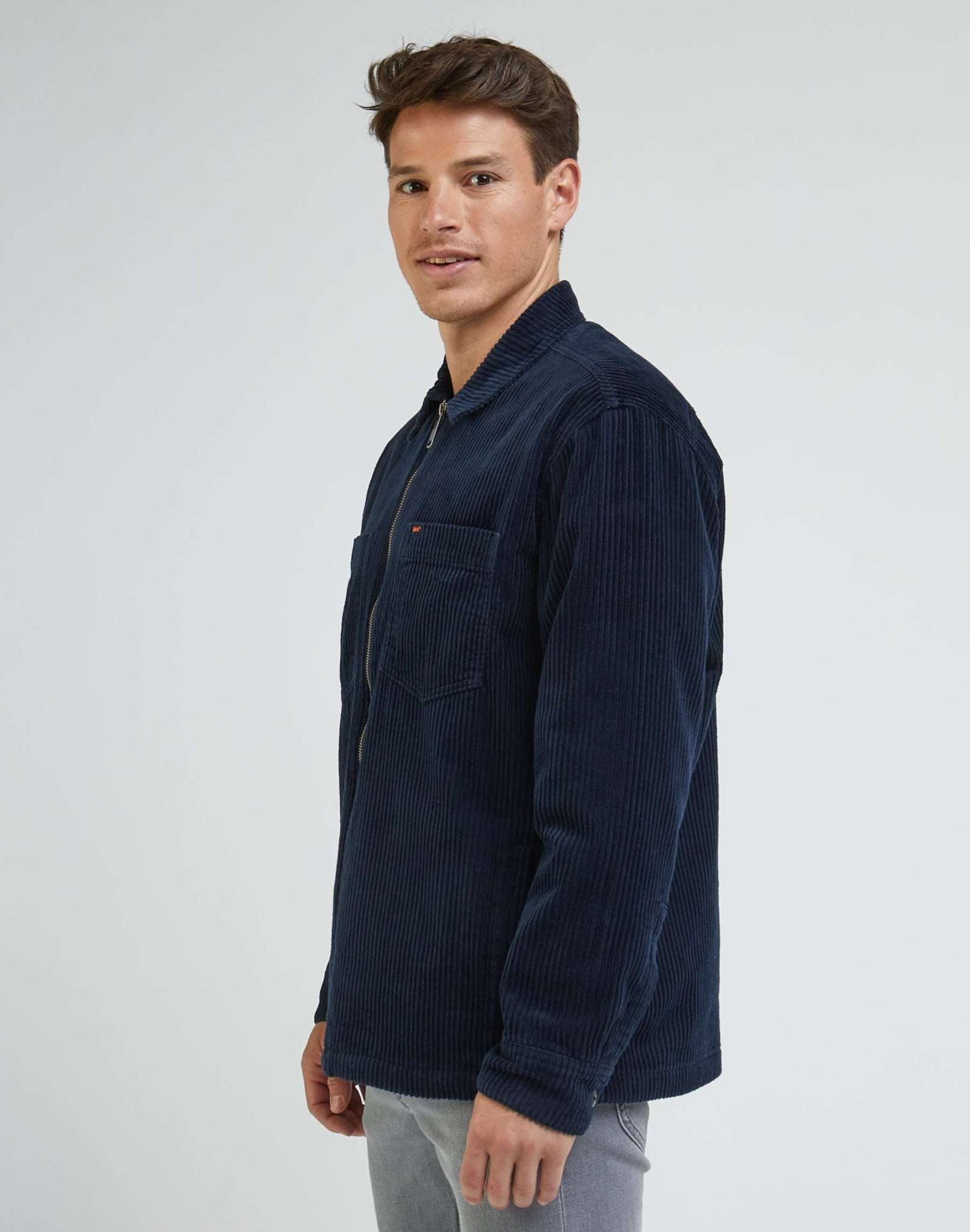 Relaxed Chetopa Overshirt in Sky Captain Shirts Lee   