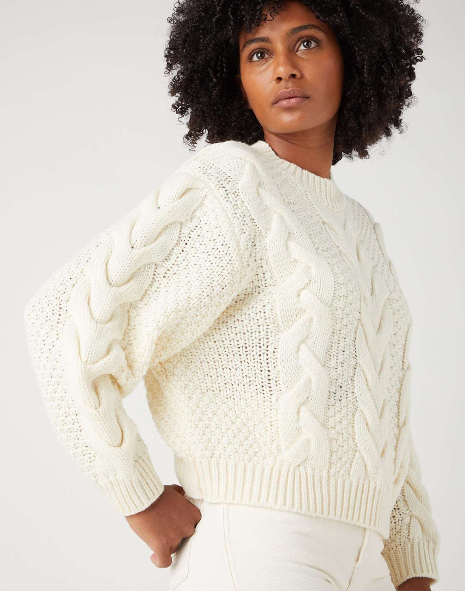 Crew Neck Cable Knit in Worn White Sweater Wrangler   