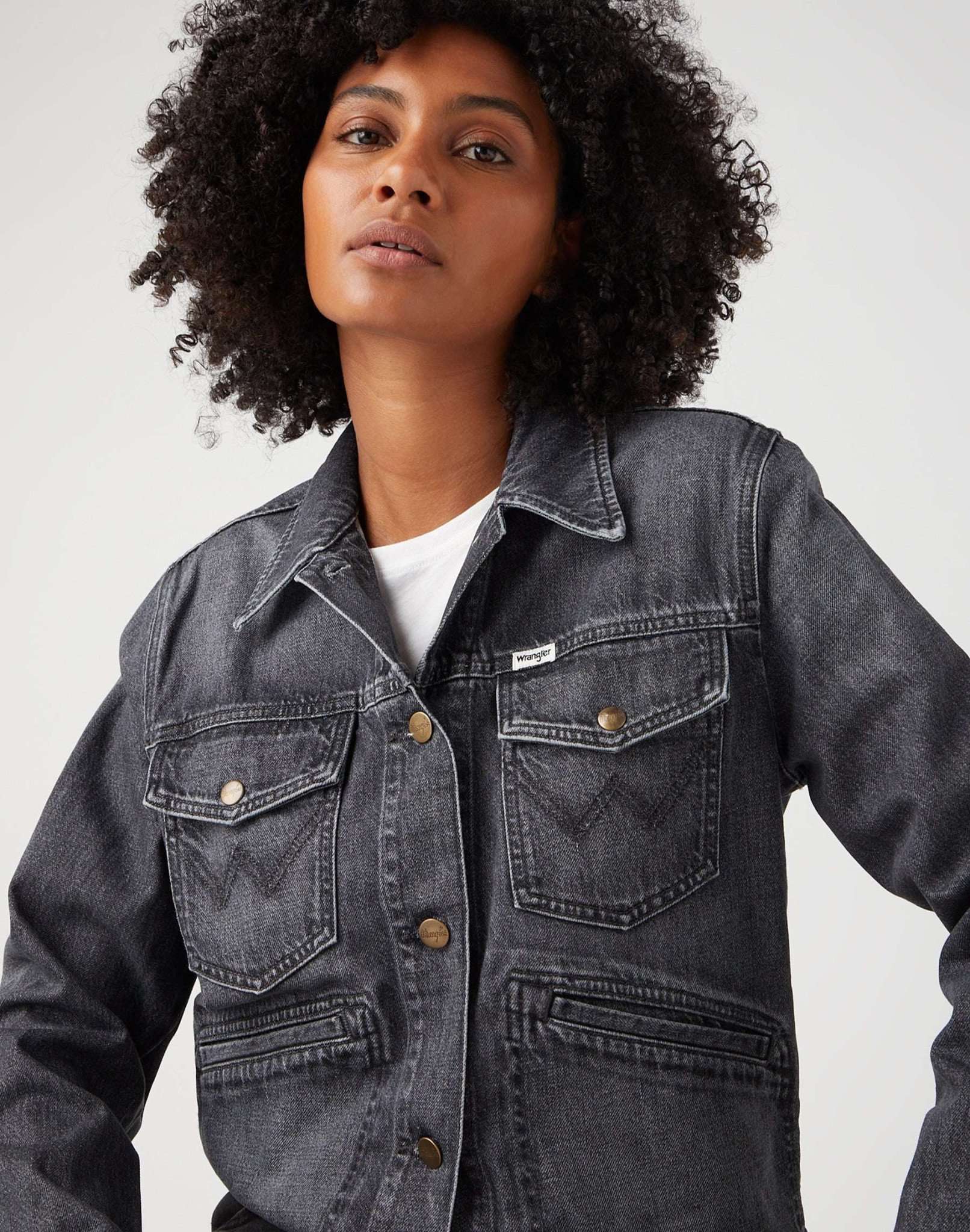 Regular Heritage Jacket in Washed Black Jackets Wrangler   