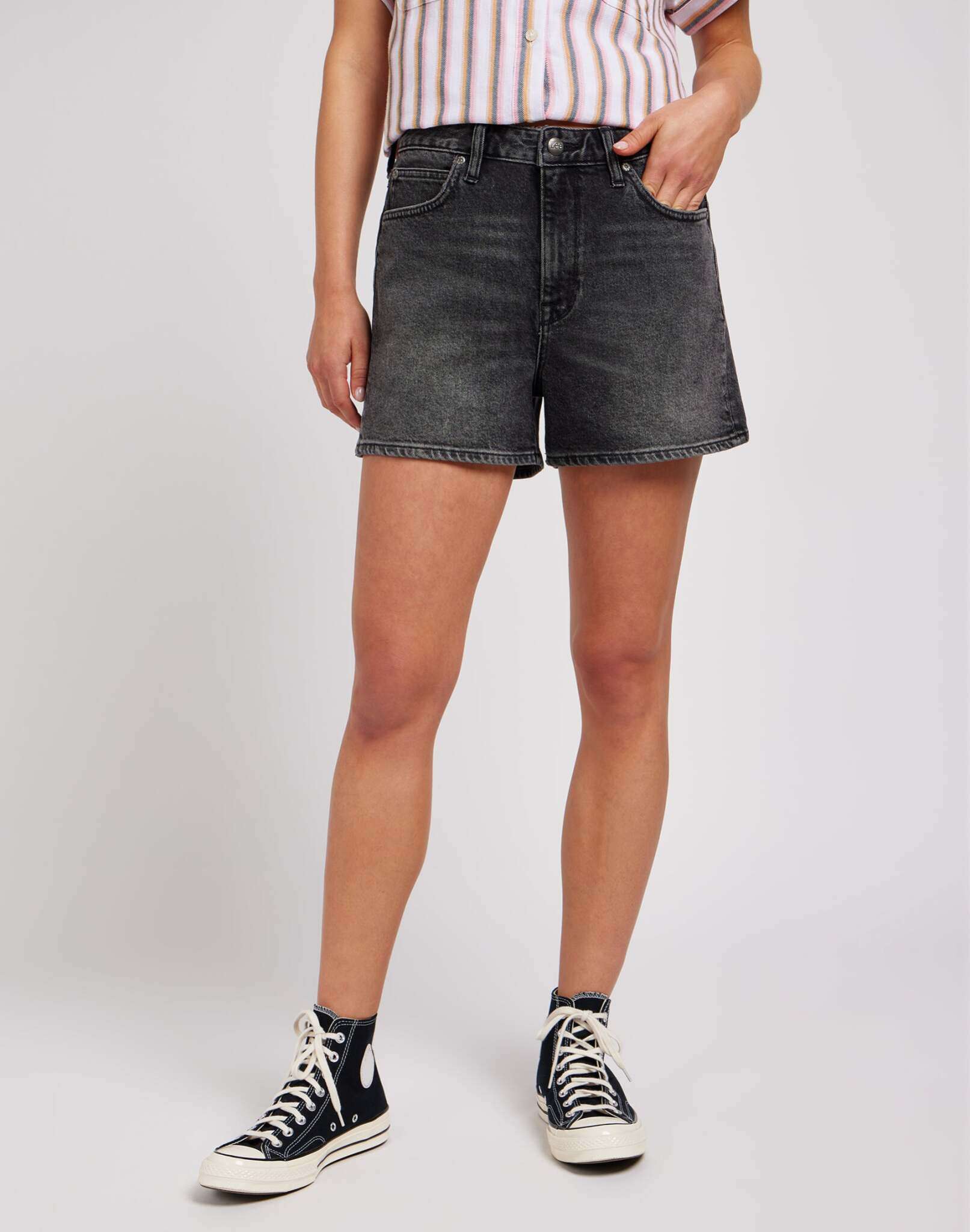 Carol Short in Refined Black denim shorts Lee   