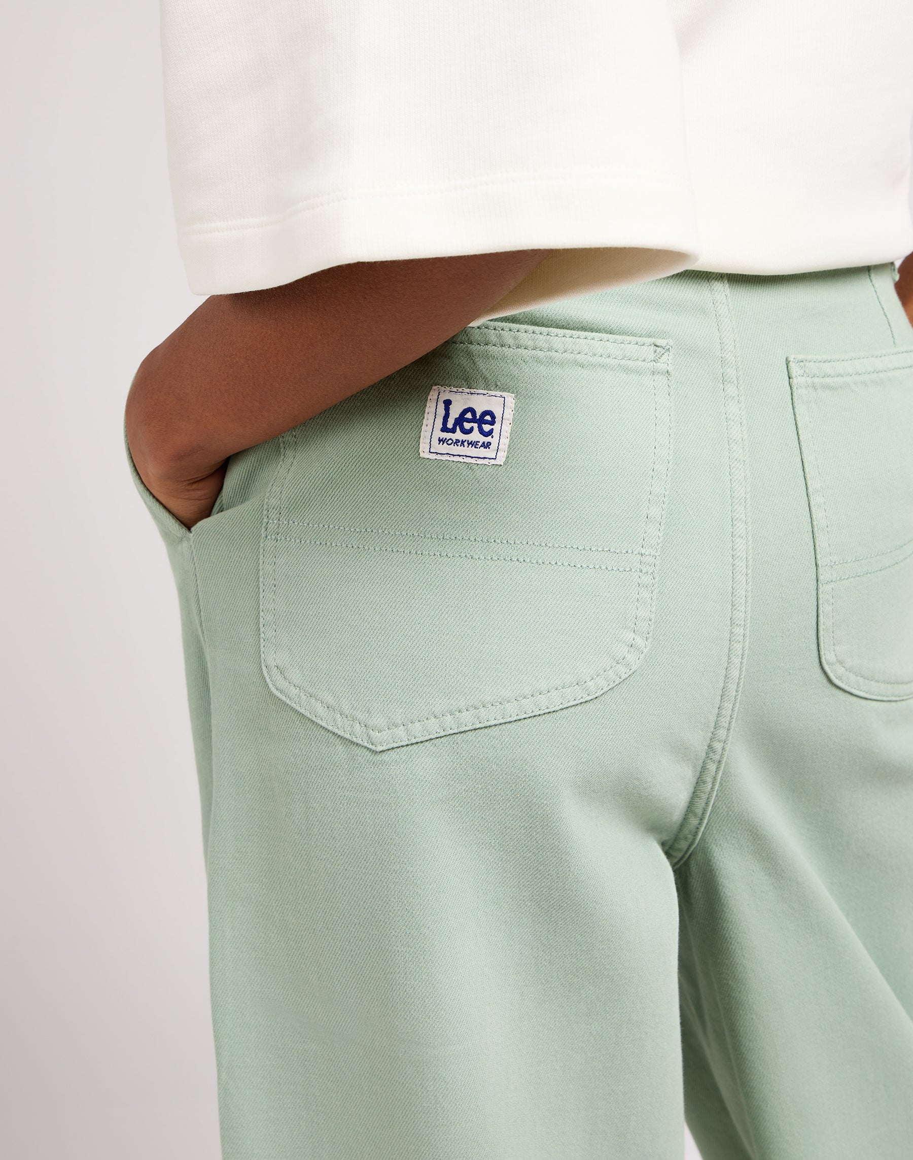 Relaxed Chino in Intuition Grey Pants Lee   