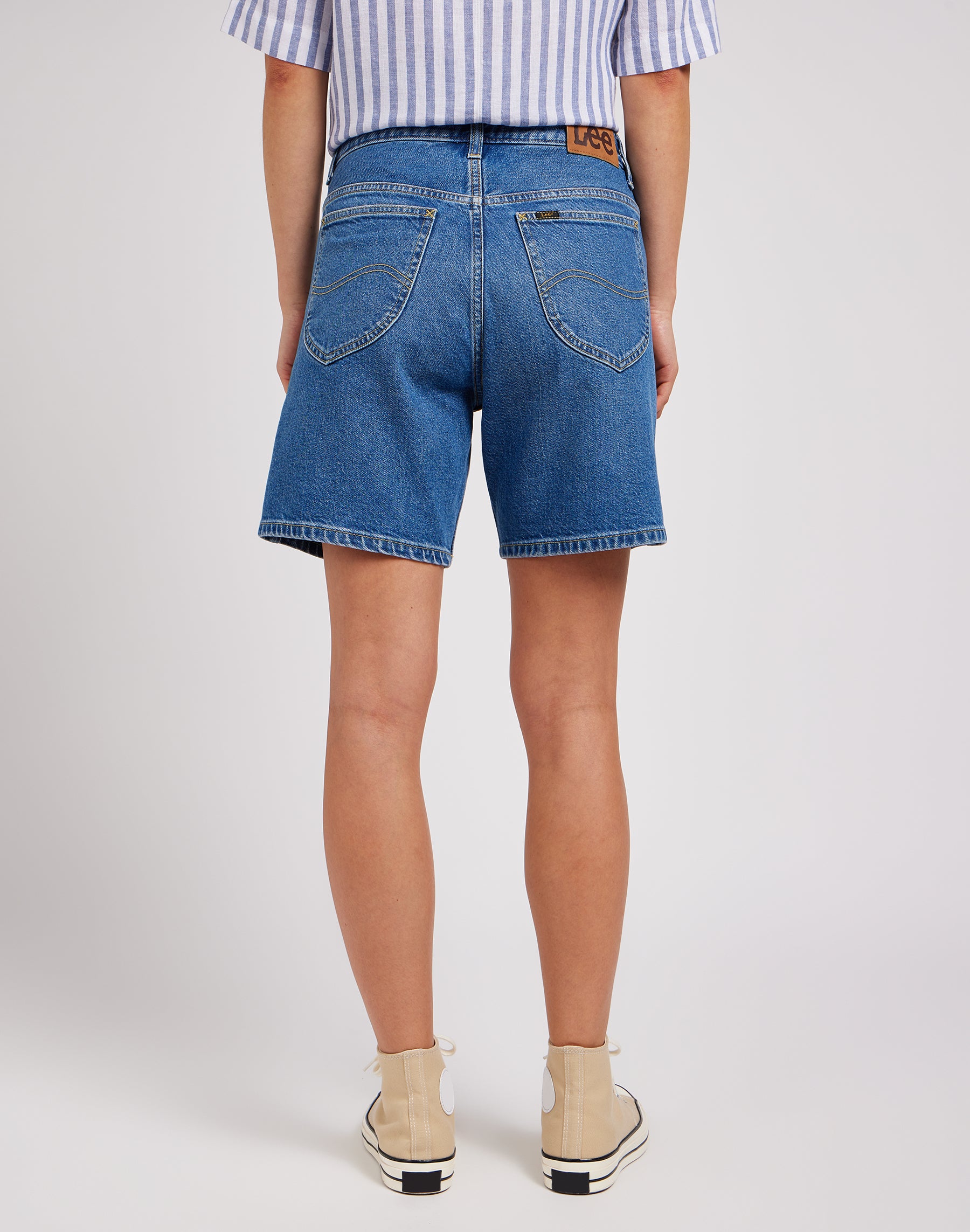 Rider Bermuda in River Deep denim shorts Lee   