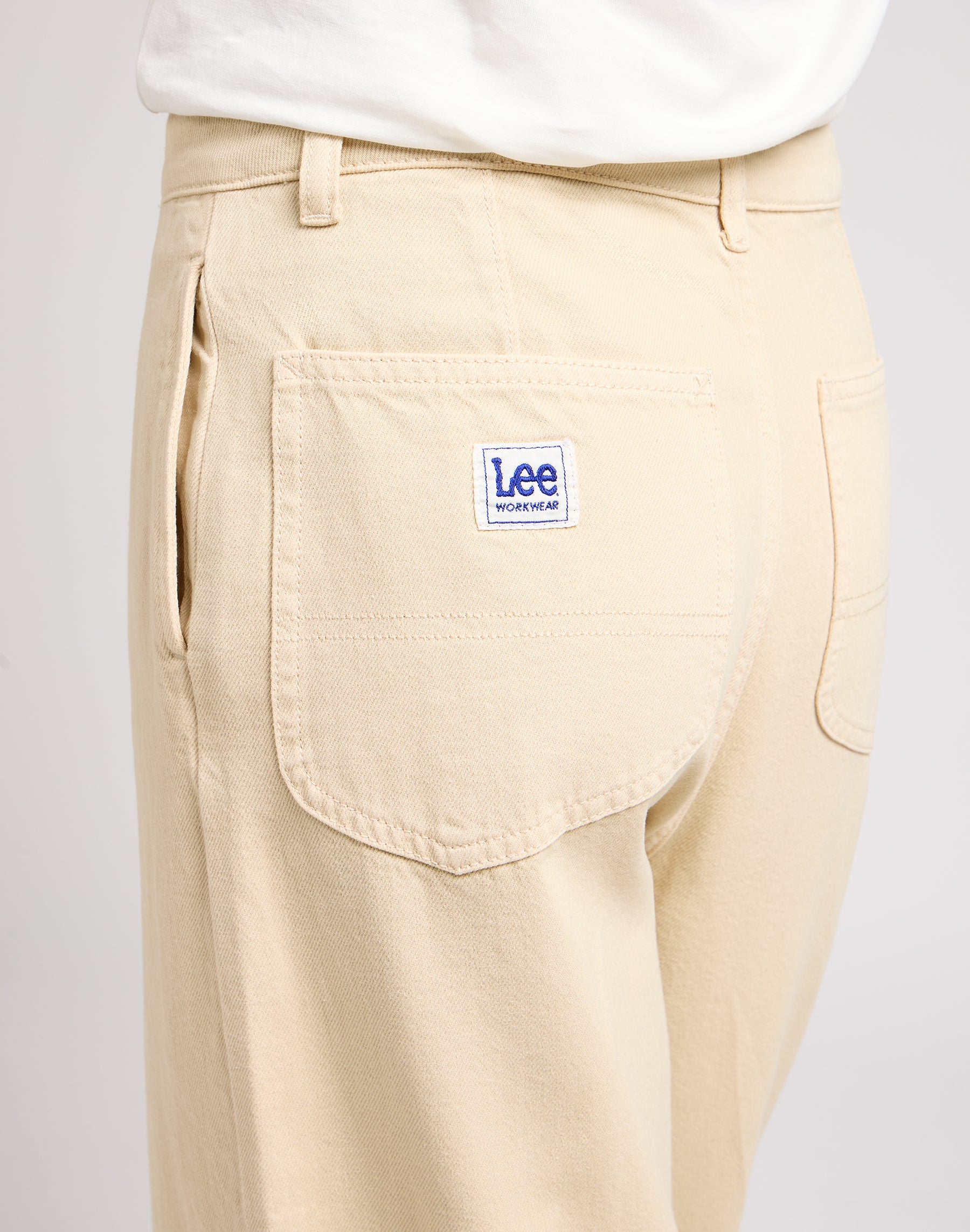 Relaxed chino in greige pants Lee   