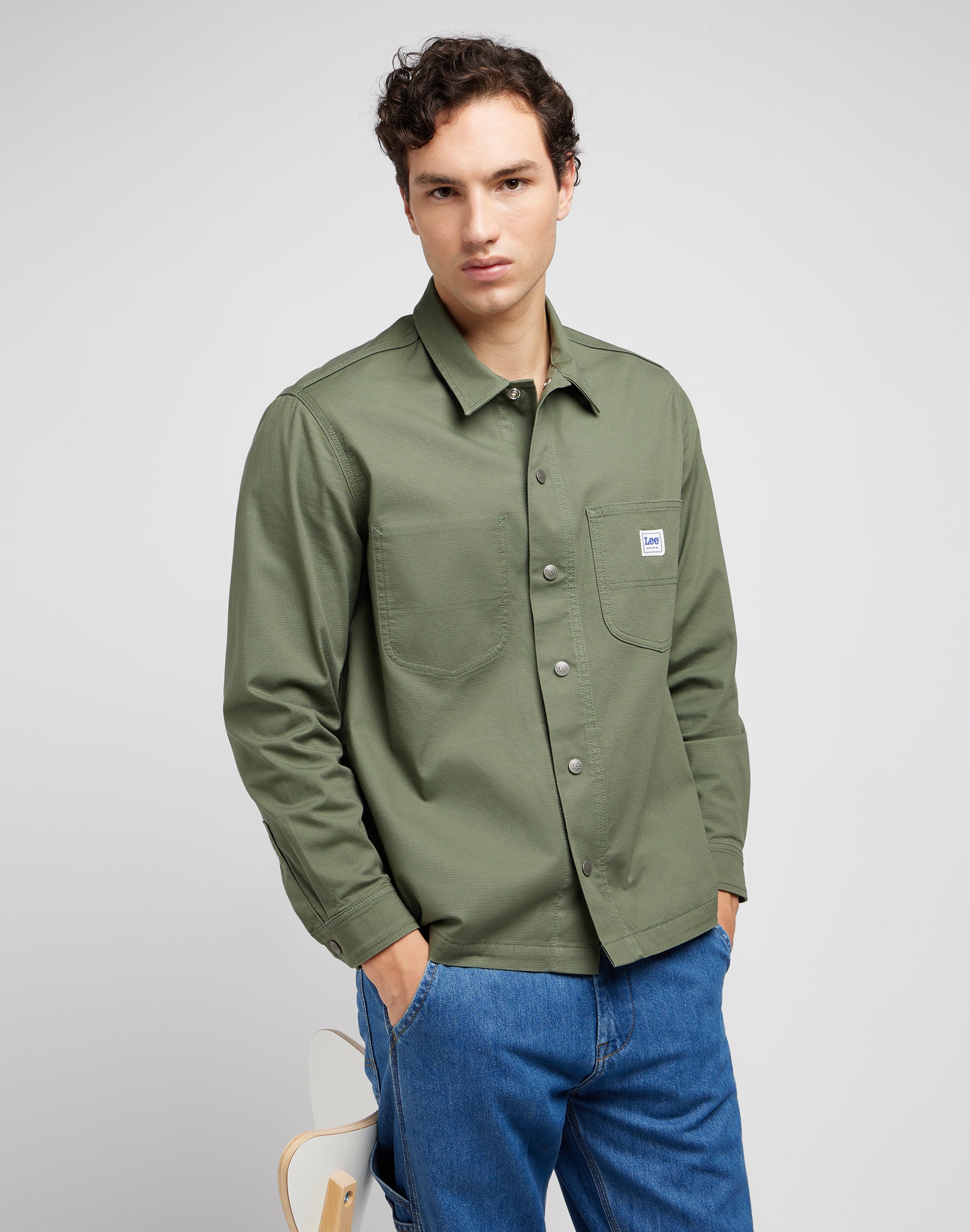 Worker Overshirt in Olive Grove Shirts Lee   