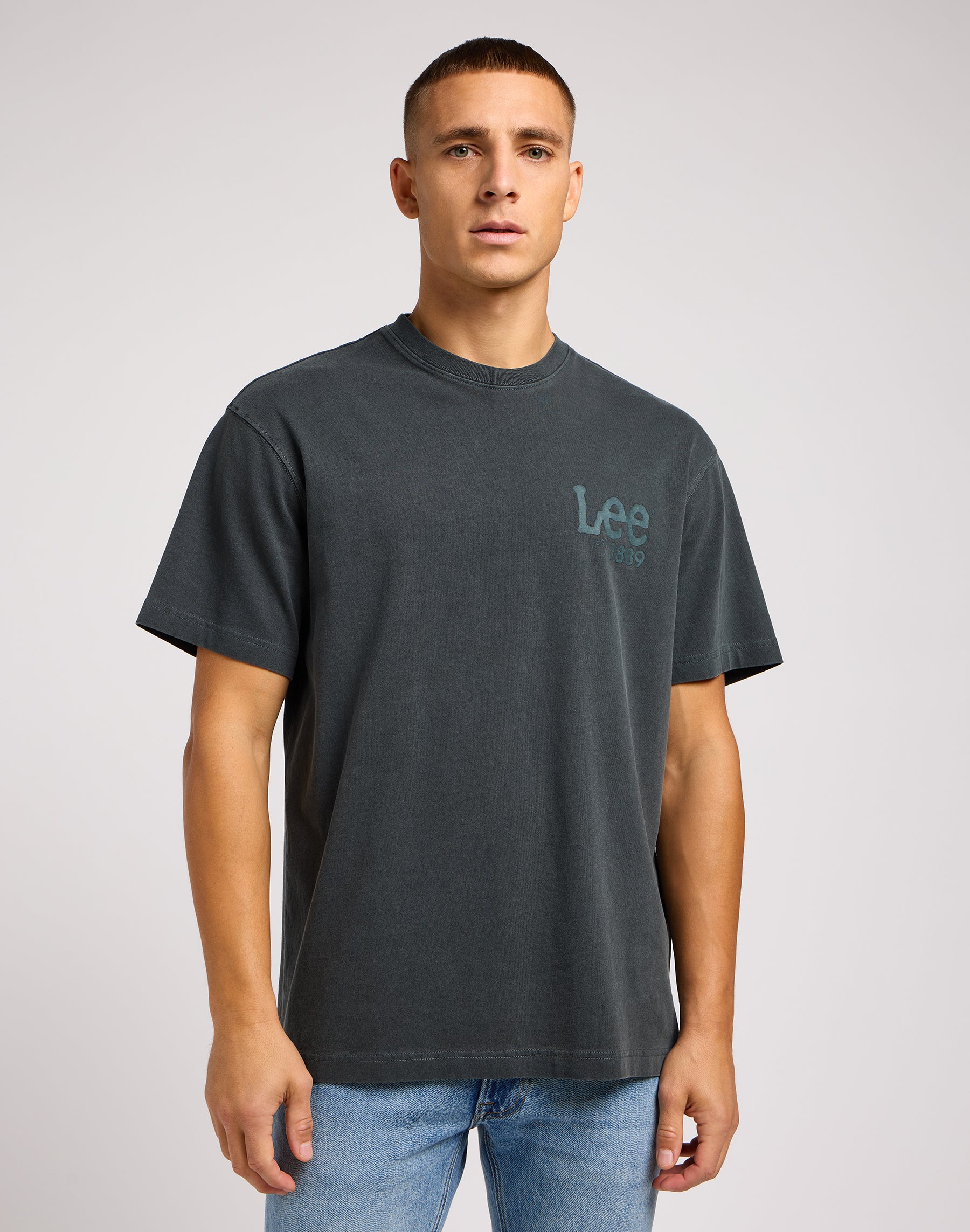 Loose Logo Tee in Washed Black T-Shirts Lee   