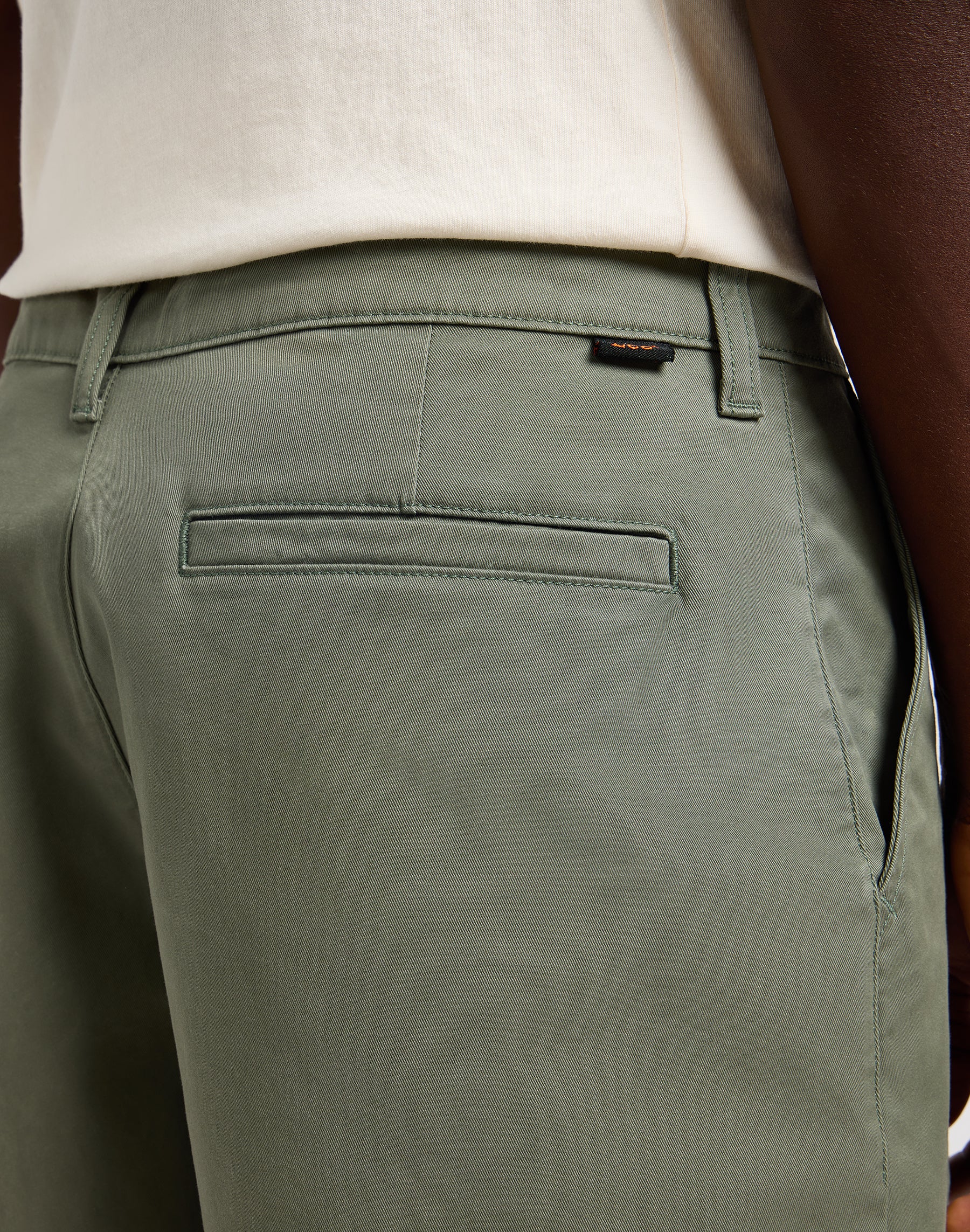 Relaxed chino shorts in Olive Grove Shorts Lee   