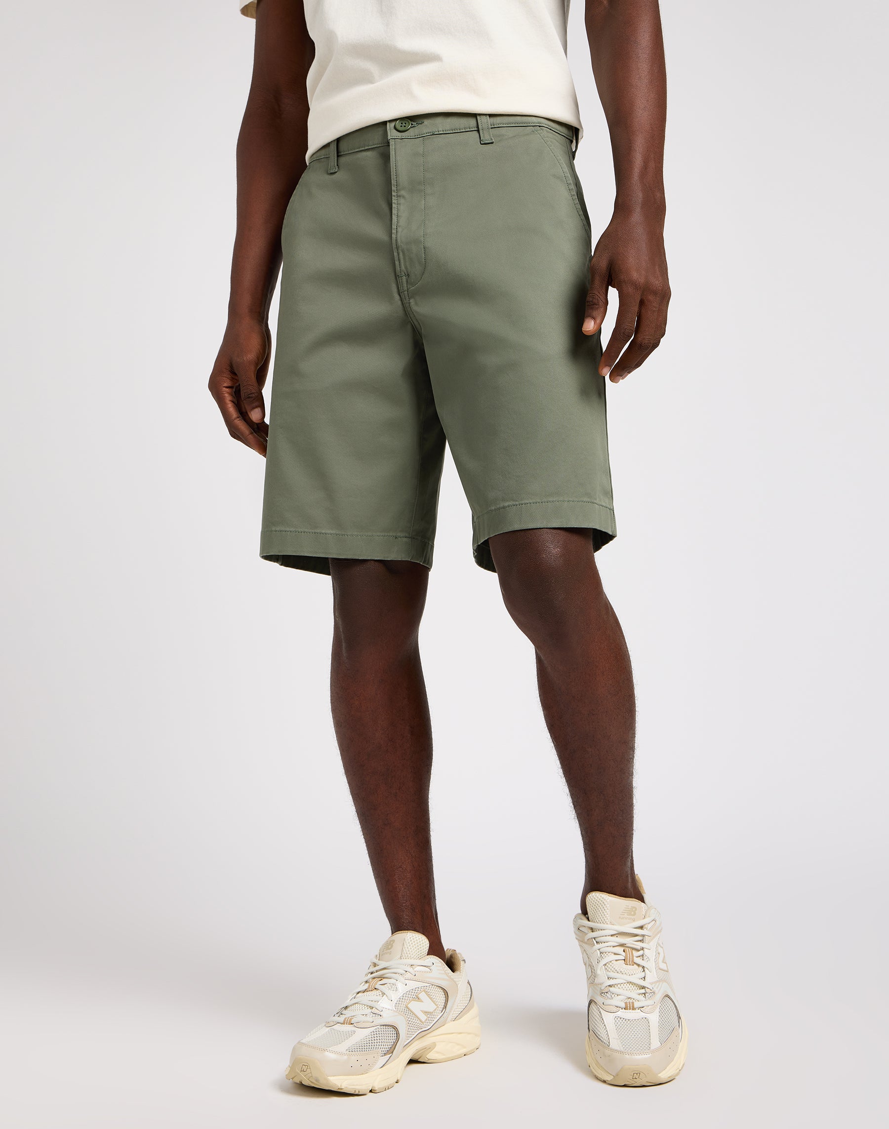 Relaxed chino shorts in Olive Grove Shorts Lee   