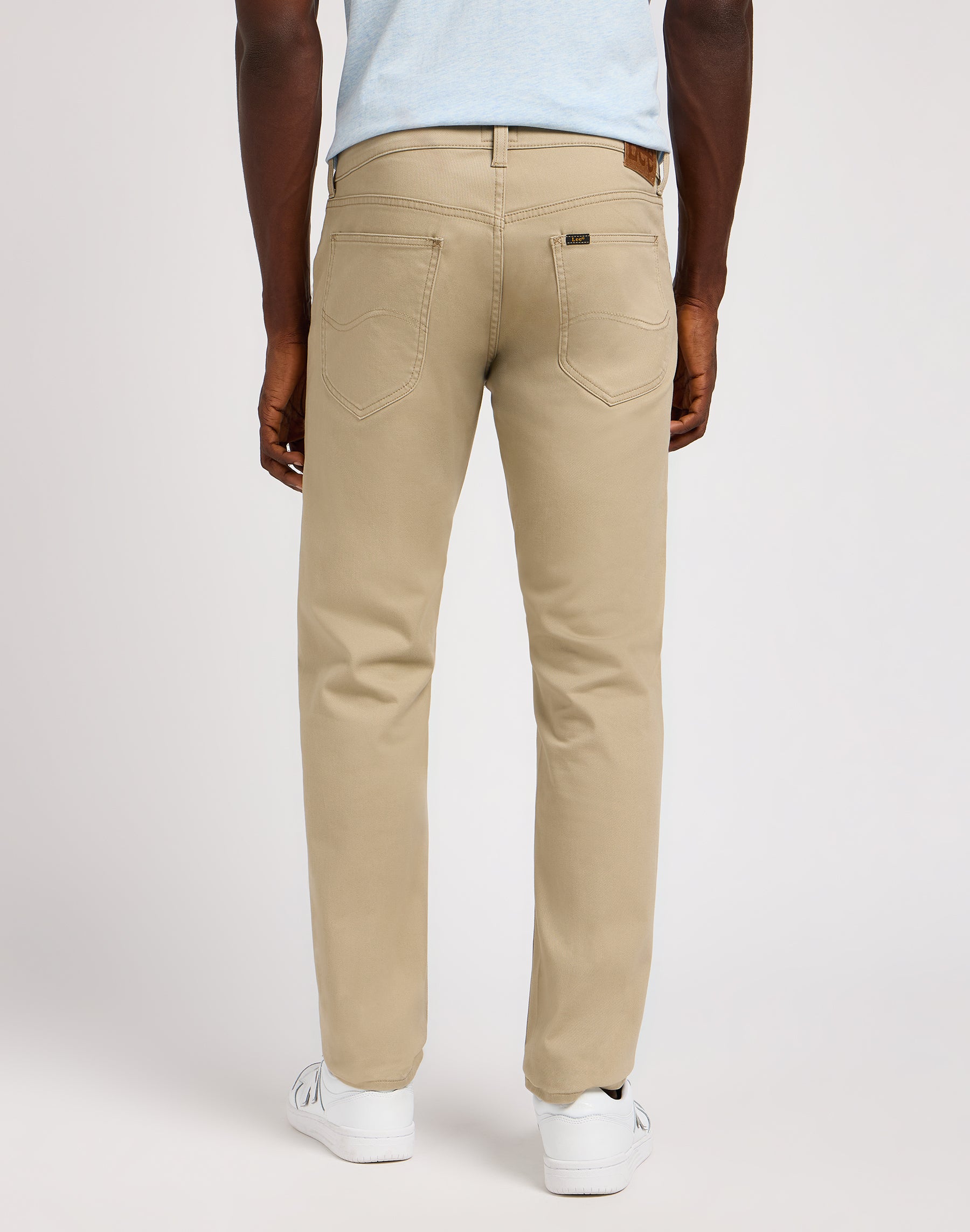 Daren Zip Fly in Kansas City Khaki Pants Lee