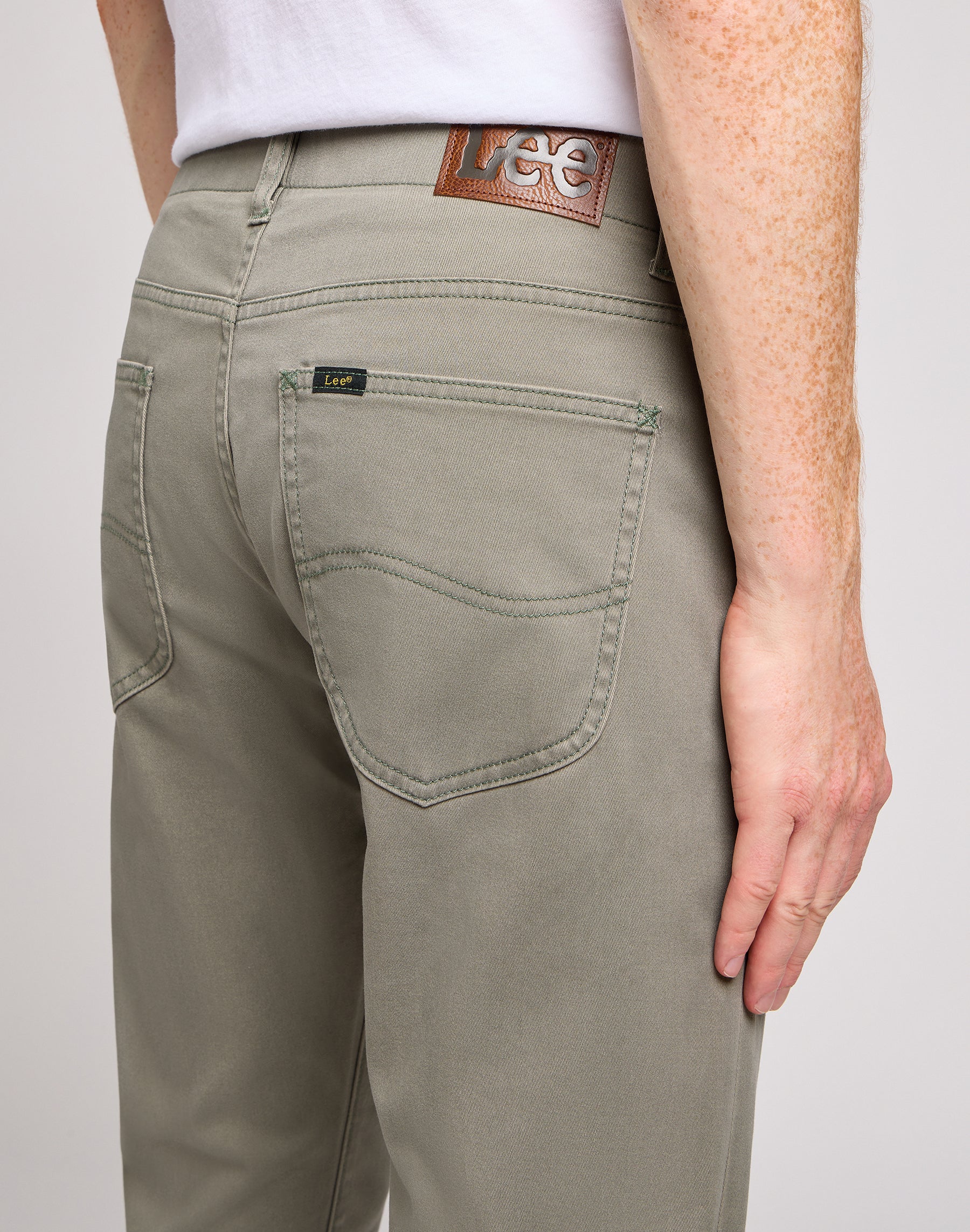 Slim Fit MVP in Olive Grove Pants Lee   