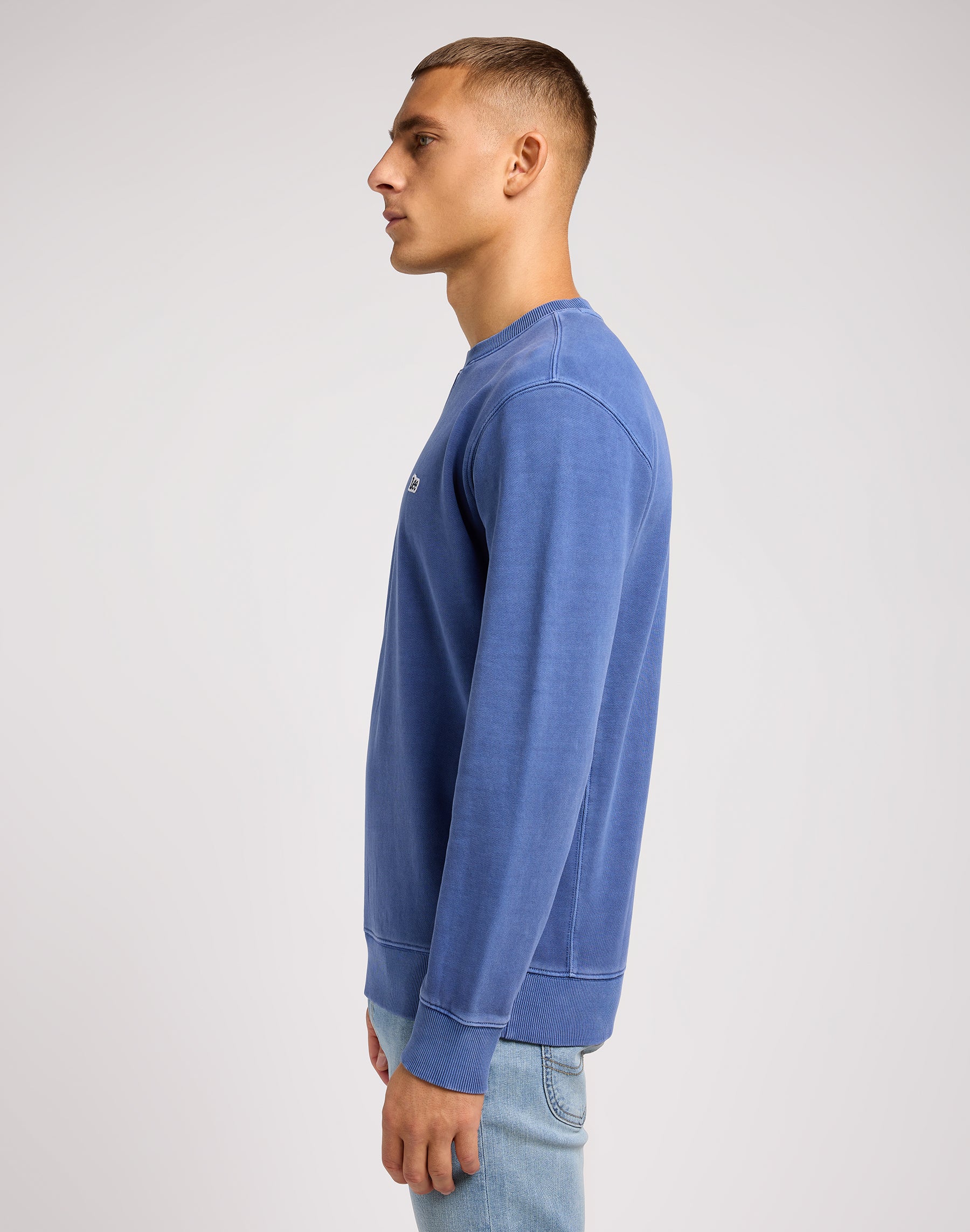 Plain Crew Sweater in Surf Blue Sweatshirts Lee   