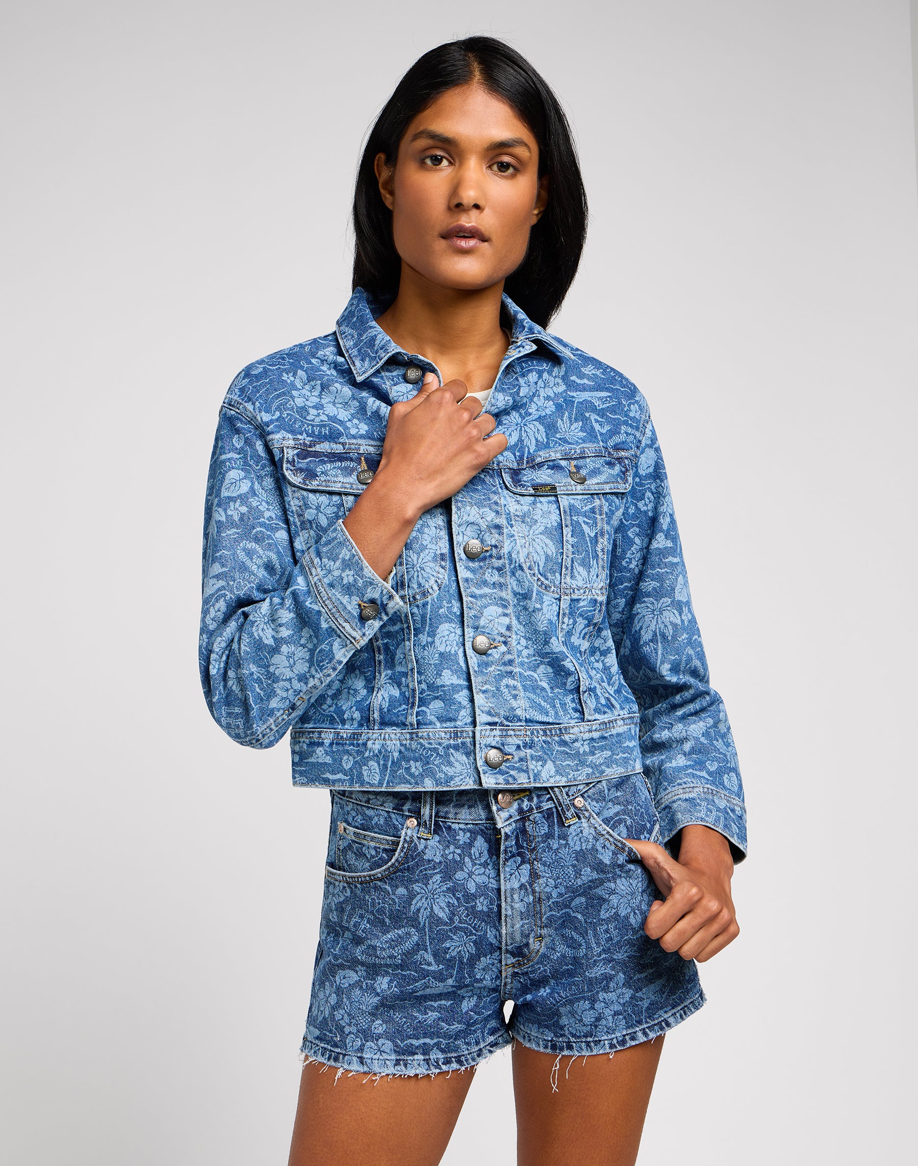 Cropped Rider Jacket in Tropical Denim Jackets Lee   