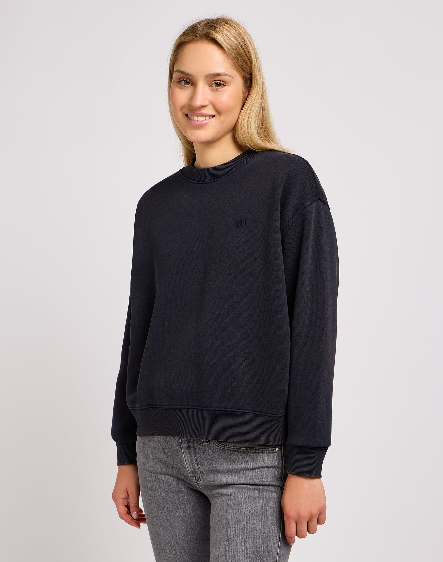 Crew Sweater in Unionall Blk Sweatshirts Lee   